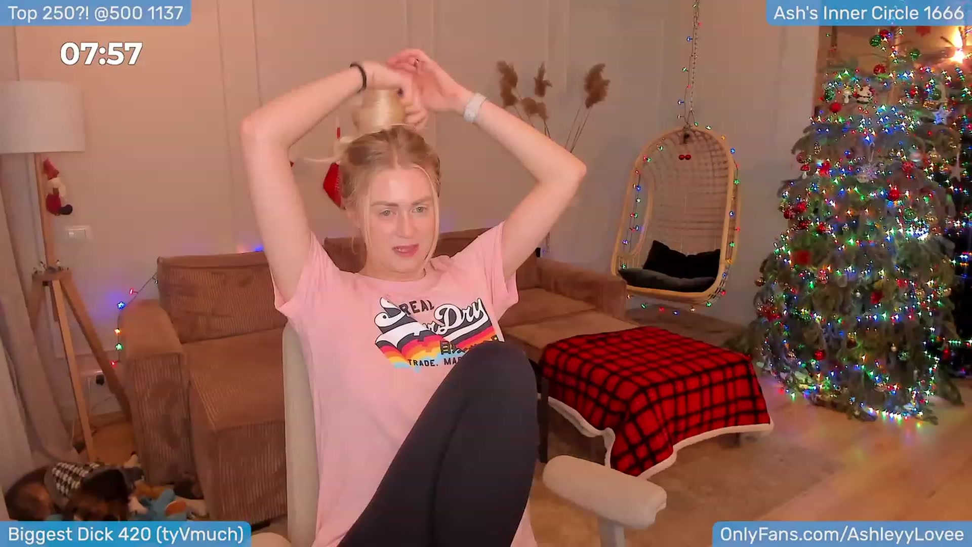 Gallery image thumbnail from AshleyLove's myfreecams stream on, 01/02/2024, 22:29 image 12 of 20