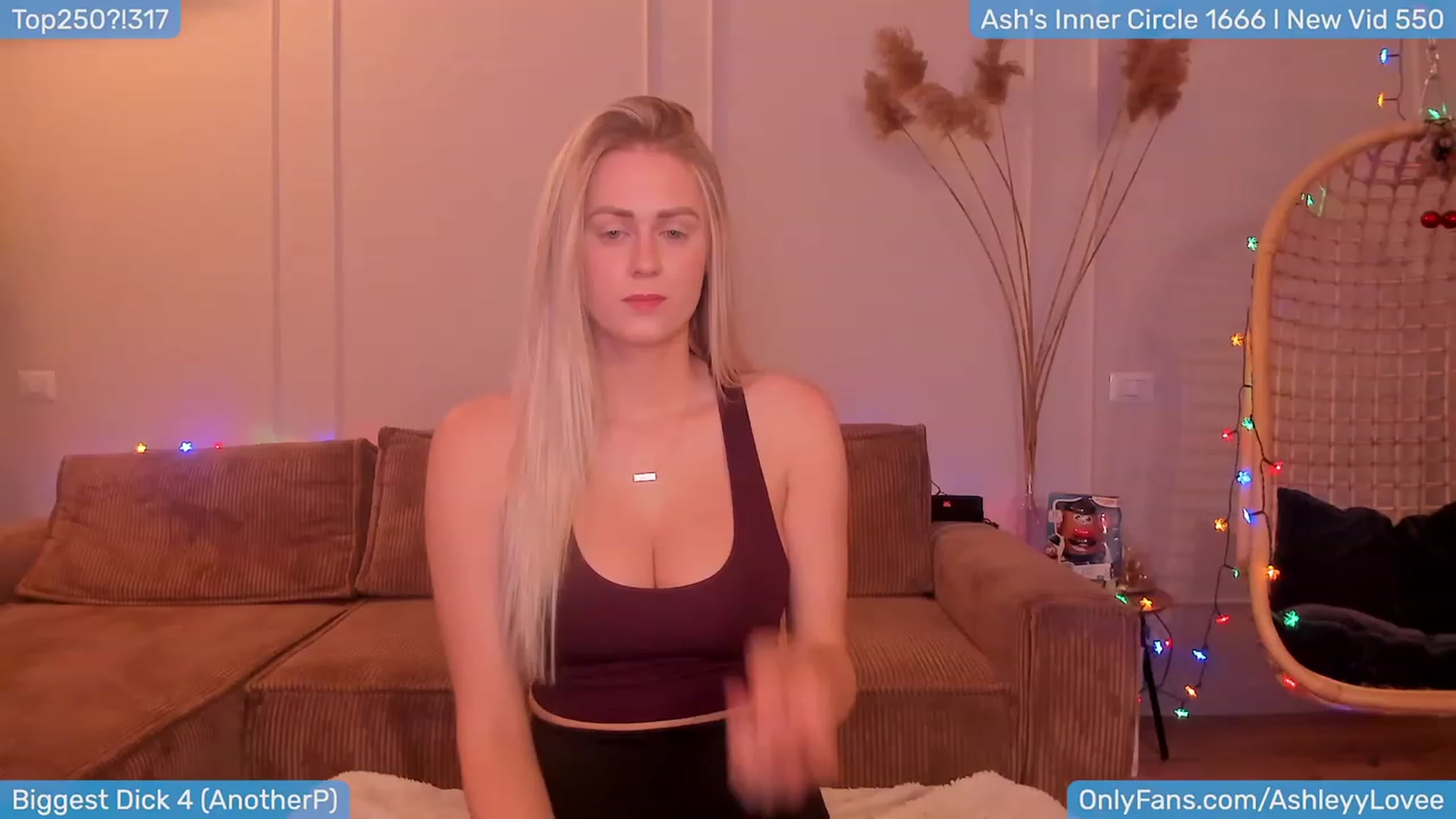 Gallery image thumbnail from AshleyLove's myfreecams stream on, 01/08/2024, 19:26 image 8 of 20