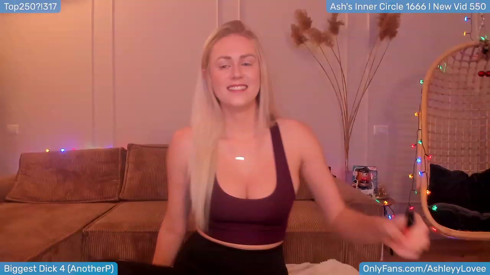 Gallery image thumbnail from AshleyLove's myfreecams stream on, 01/08/2024, 19:26 image 10 of 20