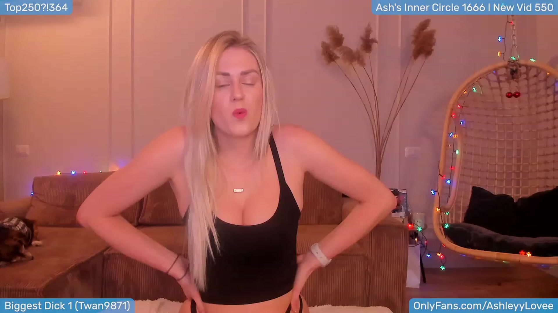 Gallery image thumbnail from AshleyLove's myfreecams stream on, 01/09/2024, 19:22 image 11 of 20