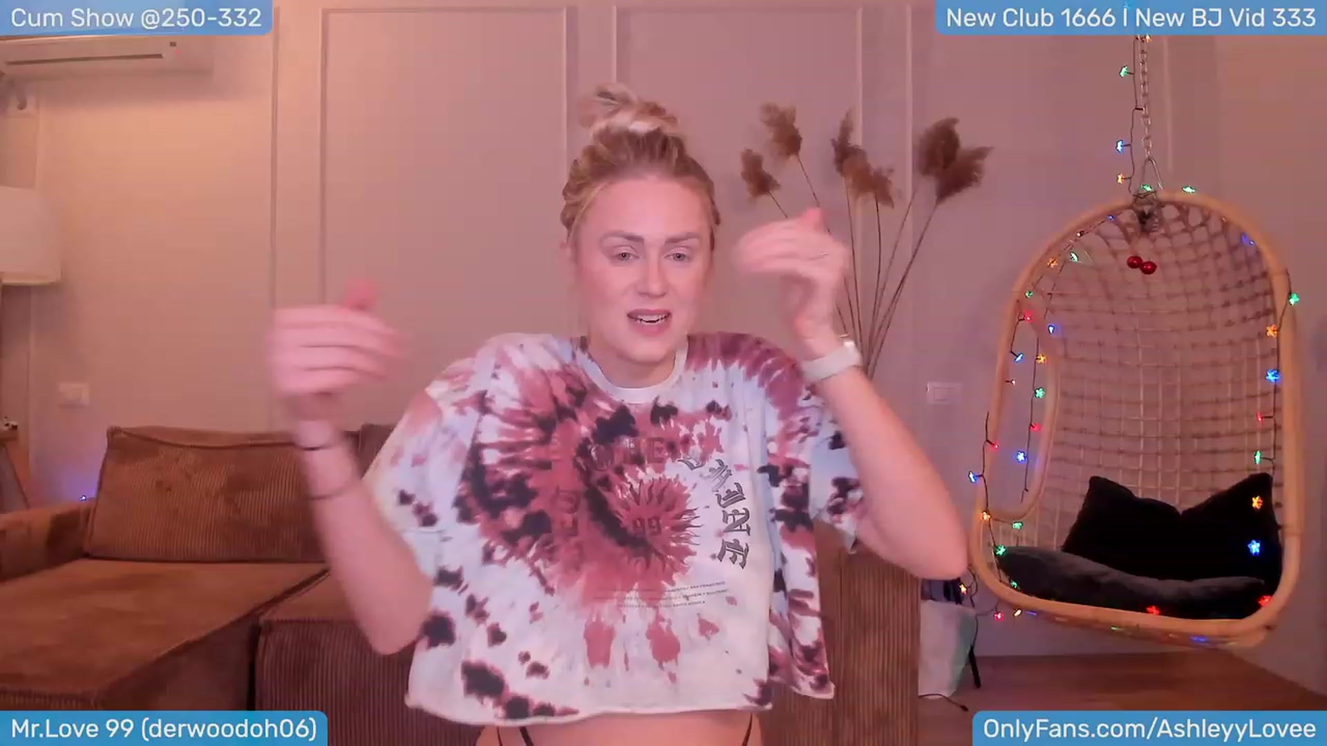 Gallery image thumbnail from AshleyLove's myfreecams stream on, 01/13/2024, 19:41 image 17 of 20