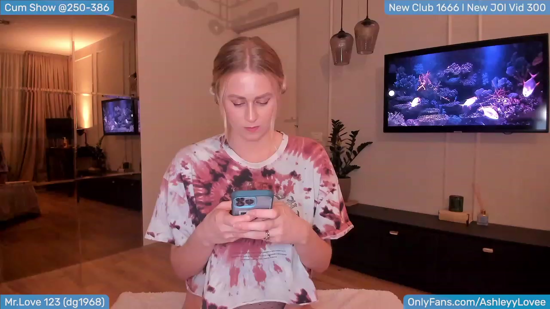 Gallery image thumbnail from AshleyLove's myfreecams stream on, 01/18/2024, 19:39 image 16 of 20