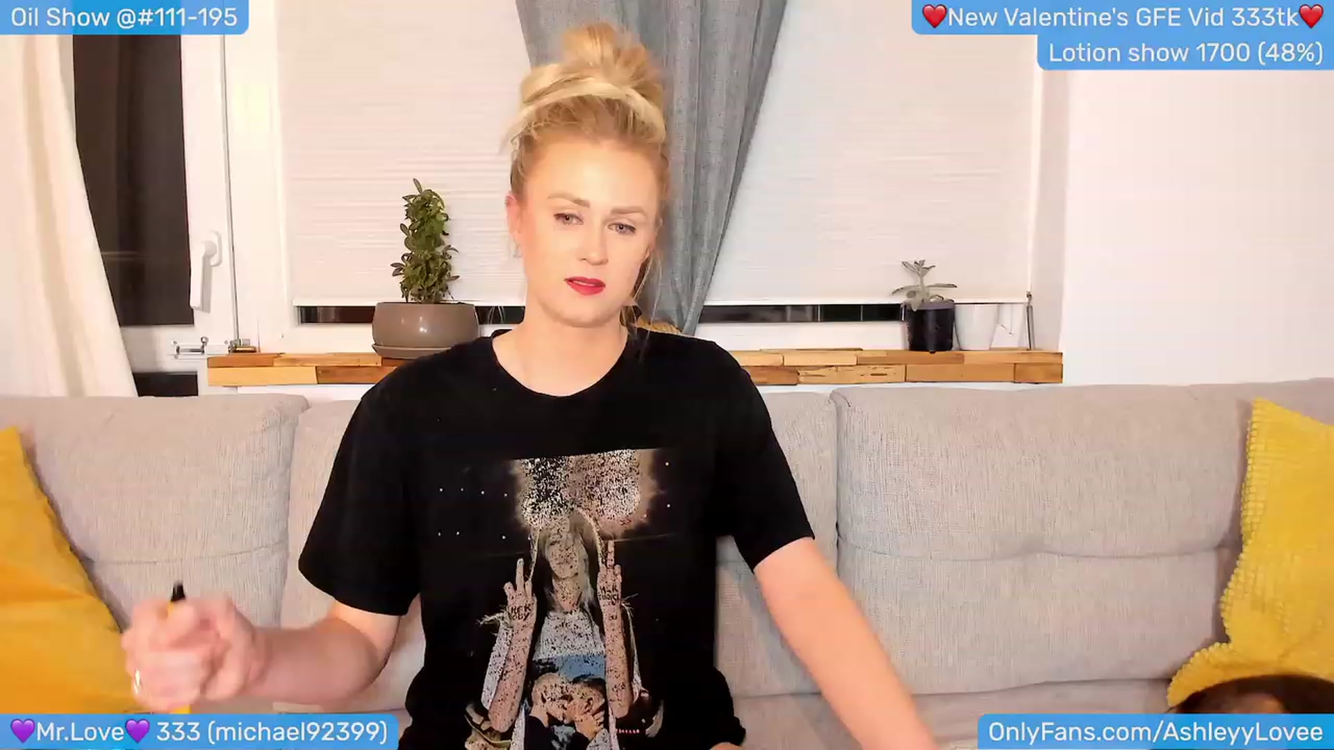 Gallery image thumbnail from AshleyLove's myfreecams stream on, 02/20/2024, 20:31 image 1 of 20