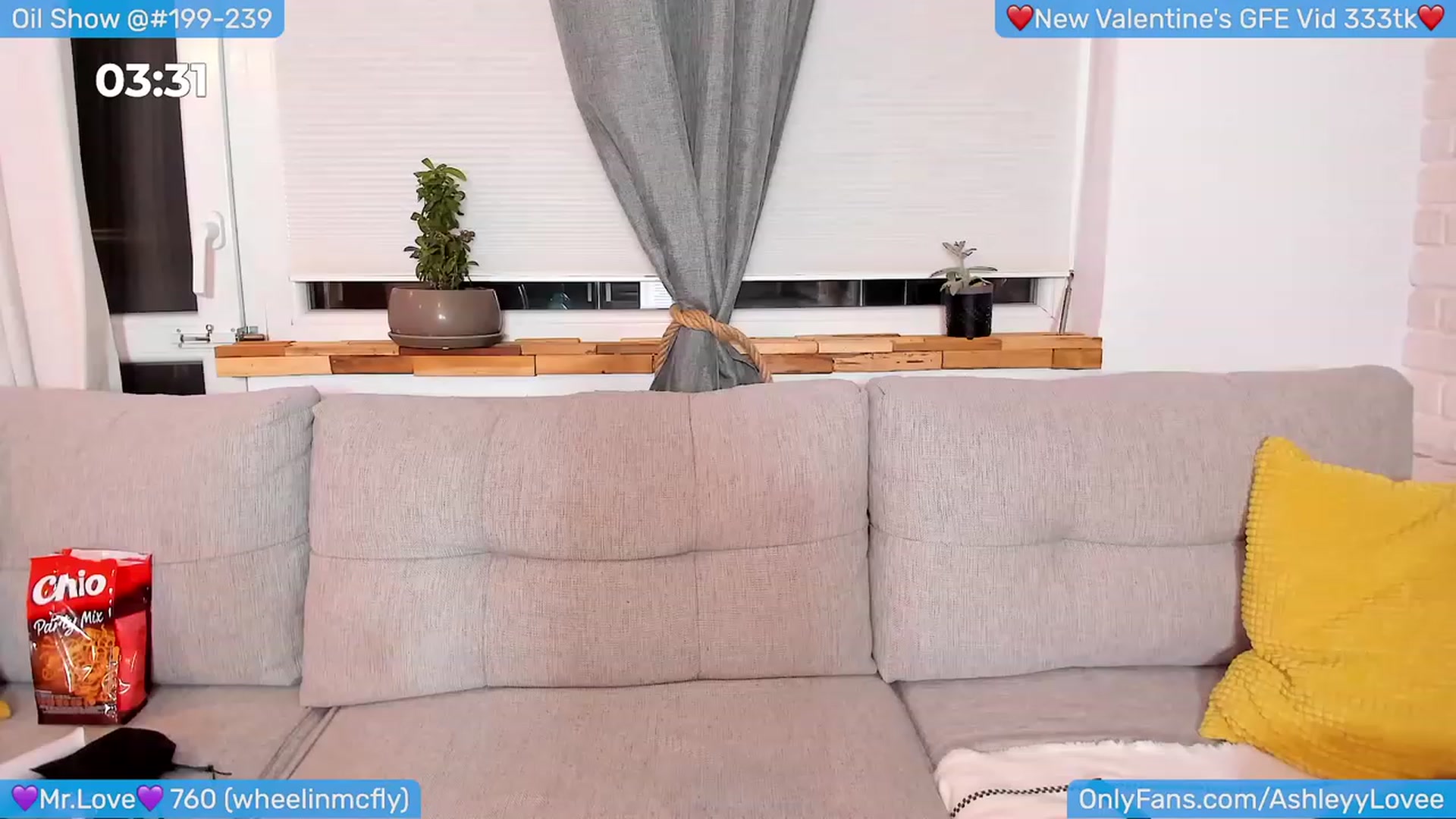 Gallery image thumbnail from AshleyLove's myfreecams stream on, 02/24/2024, 22:07 image 14 of 20
