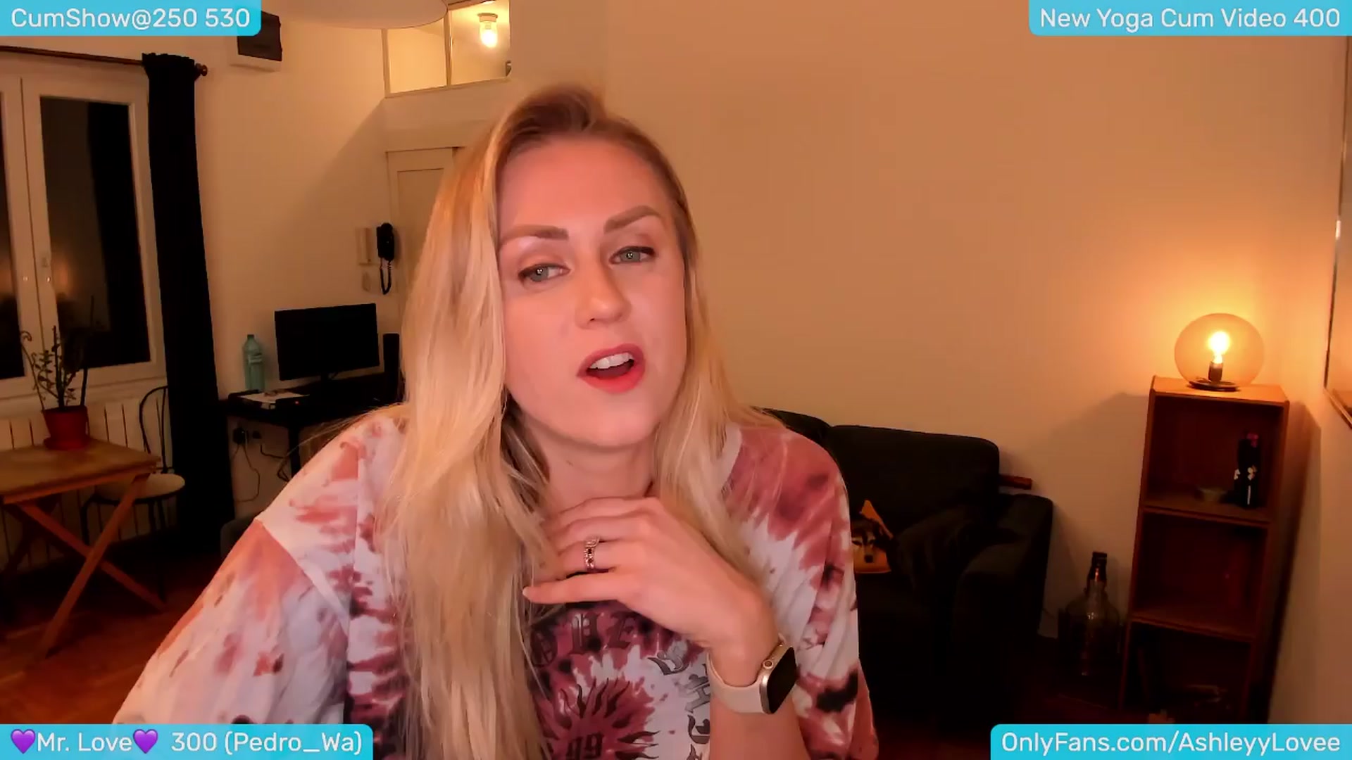 Gallery image thumbnail from AshleyLove's myfreecams stream on, 03/26/2024, 24:02 image 13 of 20