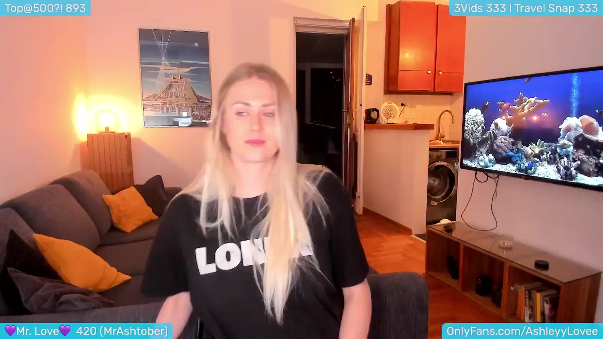 Gallery image thumbnail from AshleyLove's myfreecams stream on, 04/03/2024, 23:36 image 19 of 20