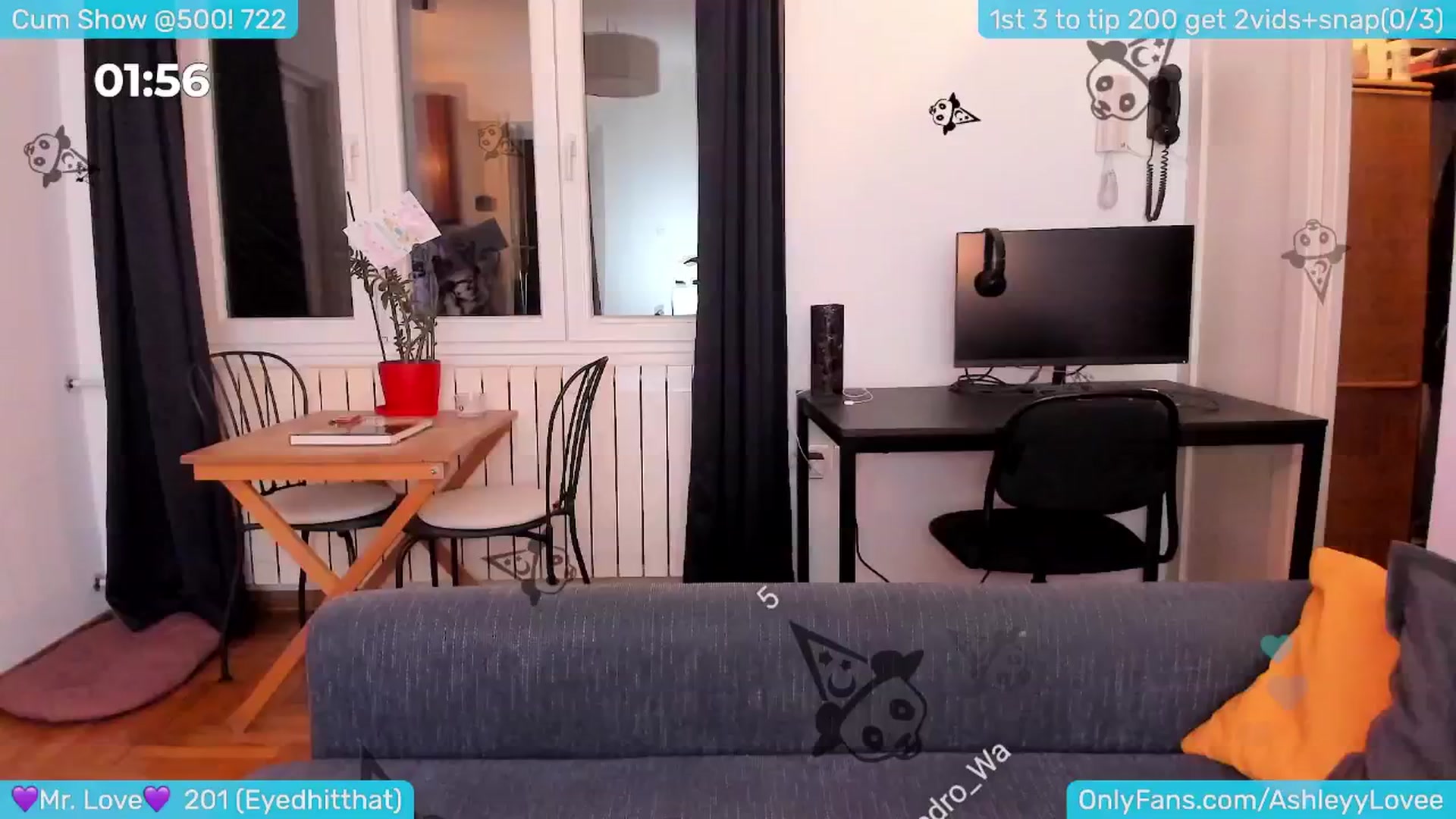 Gallery image thumbnail from AshleyLove's myfreecams stream on, 04/21/2024, 20:31 image 6 of 20