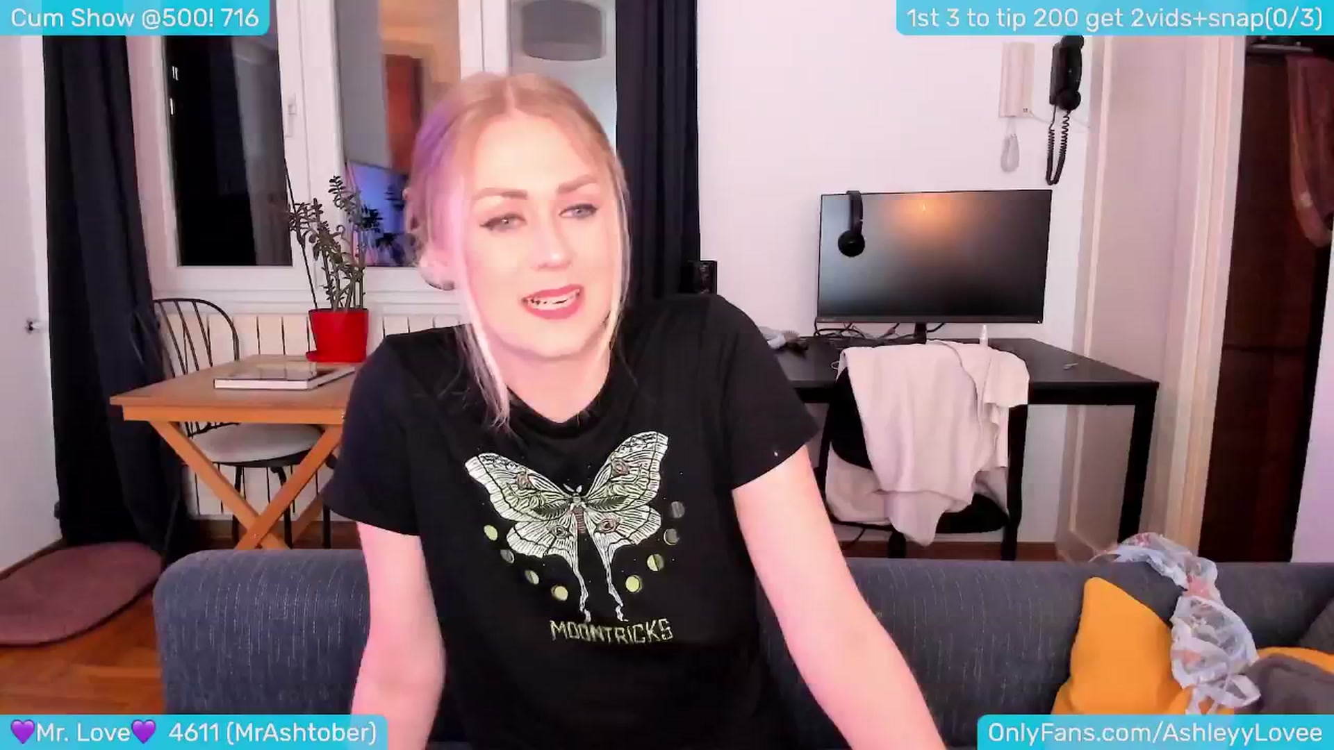 Gallery image thumbnail from AshleyLove's myfreecams stream on, 04/23/2024, 18:39 image 2 of 20