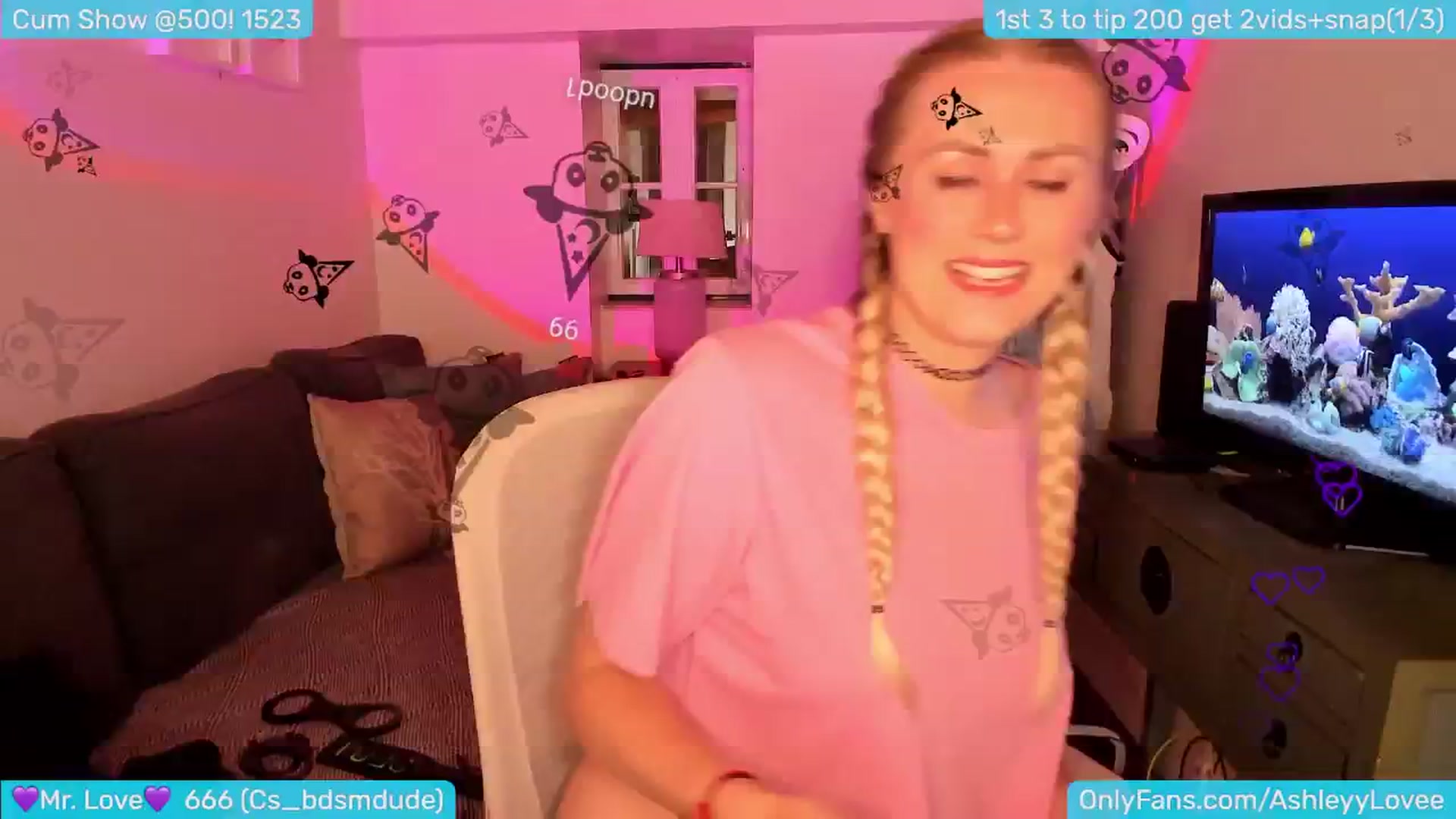 Gallery image thumbnail from AshleyLove's myfreecams stream on, 05/21/2024, 24:05 image 8 of 20