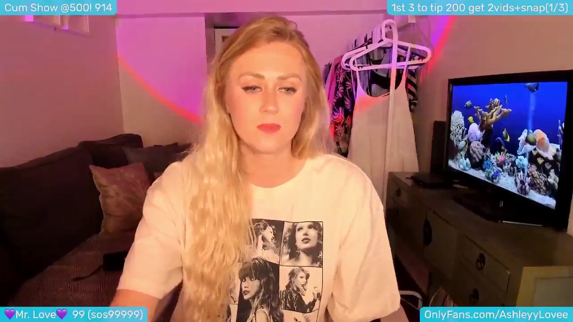 Gallery image thumbnail from AshleyLove's myfreecams stream on, 05/26/2024, 23:43 image 16 of 20