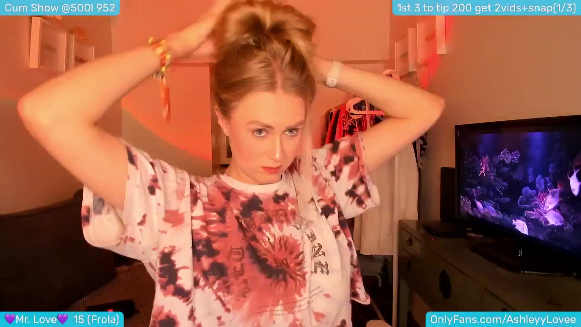 Gallery image thumbnail from AshleyLove's myfreecams stream on, 05/27/2024, 21:41 image 8 of 20