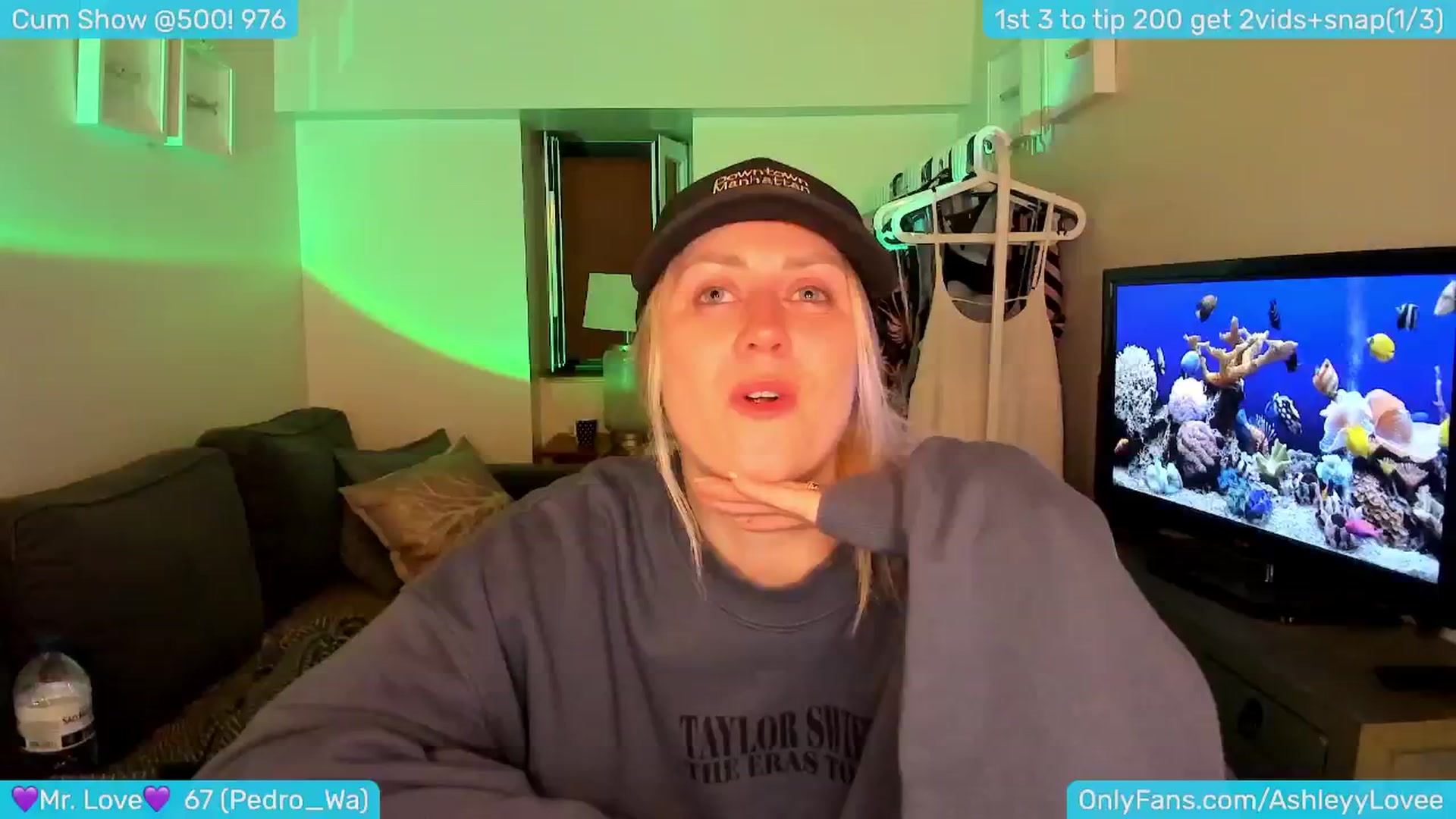 Gallery image thumbnail from AshleyLove's myfreecams stream on, 05/28/2024, 22:59 image 5 of 20