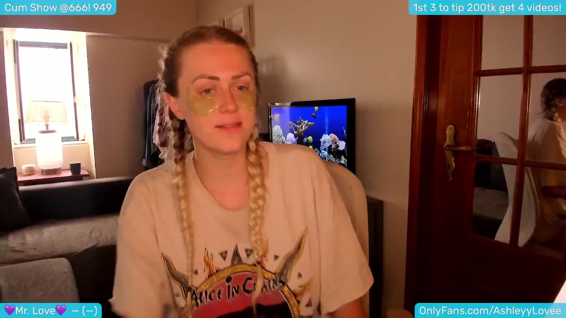 Gallery image thumbnail from AshleyLove's myfreecams stream on, 06/22/2024, 14:39 image 20 of 20