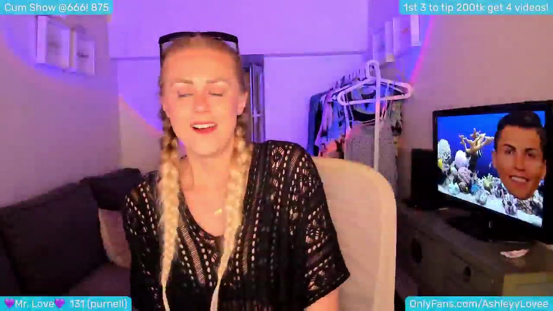 Gallery image thumbnail from AshleyLove's myfreecams stream on, 06/27/2024, 23:23 image 20 of 20