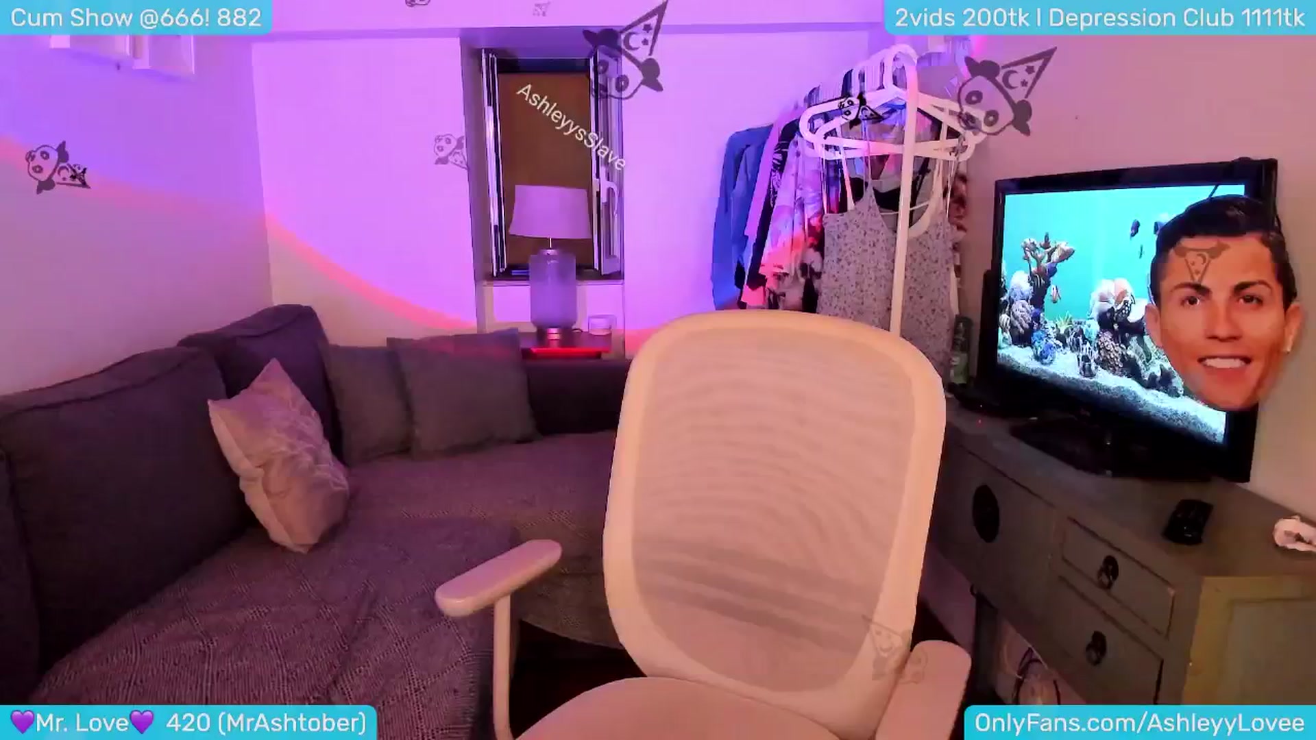 Gallery image thumbnail from AshleyLove's myfreecams stream on, 07/26/2024, 02:09 image 8 of 20