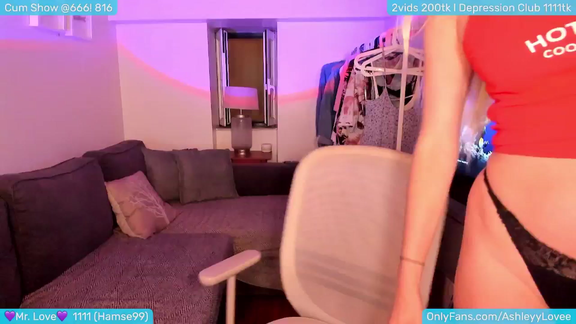 Gallery image thumbnail from AshleyLove's myfreecams stream on, 07/28/2024, 24:19 image 10 of 20