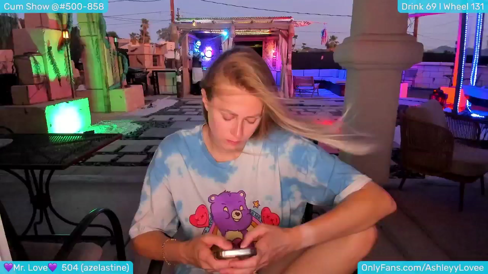 Gallery image thumbnail from AshleyLove's myfreecams stream on, 09/06/2024, 02:33 image 12 of 20