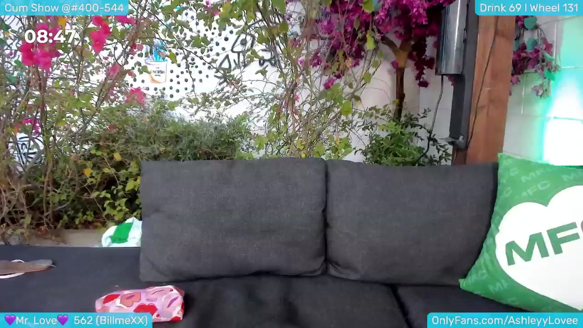 Gallery image thumbnail from AshleyLove's myfreecams stream on, 09/25/2024, 02:12 image 11 of 20