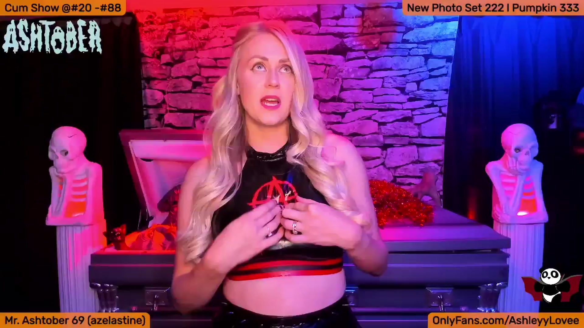 Gallery image thumbnail from AshleyLove's myfreecams stream on, 10/06/2024, 04:57 image 3 of 20