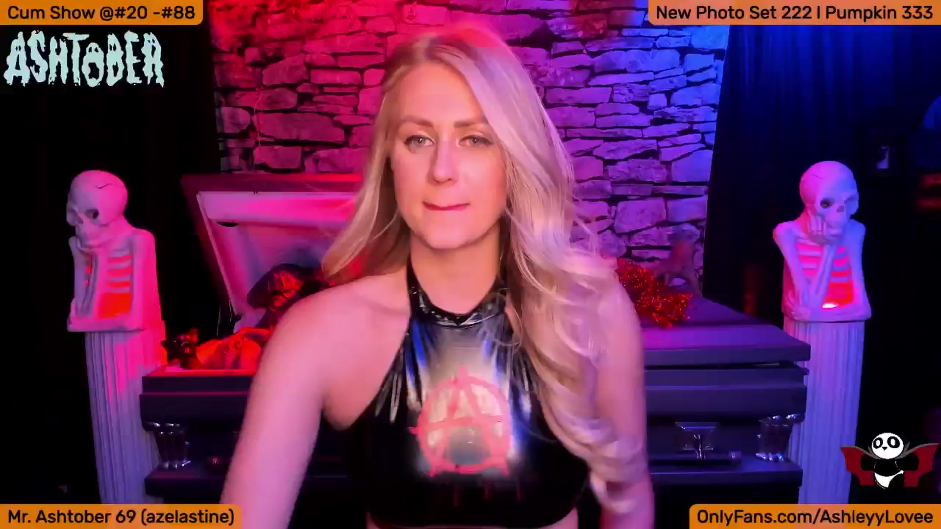 Gallery image thumbnail from AshleyLove's myfreecams stream on, 10/06/2024, 04:57 image 17 of 20