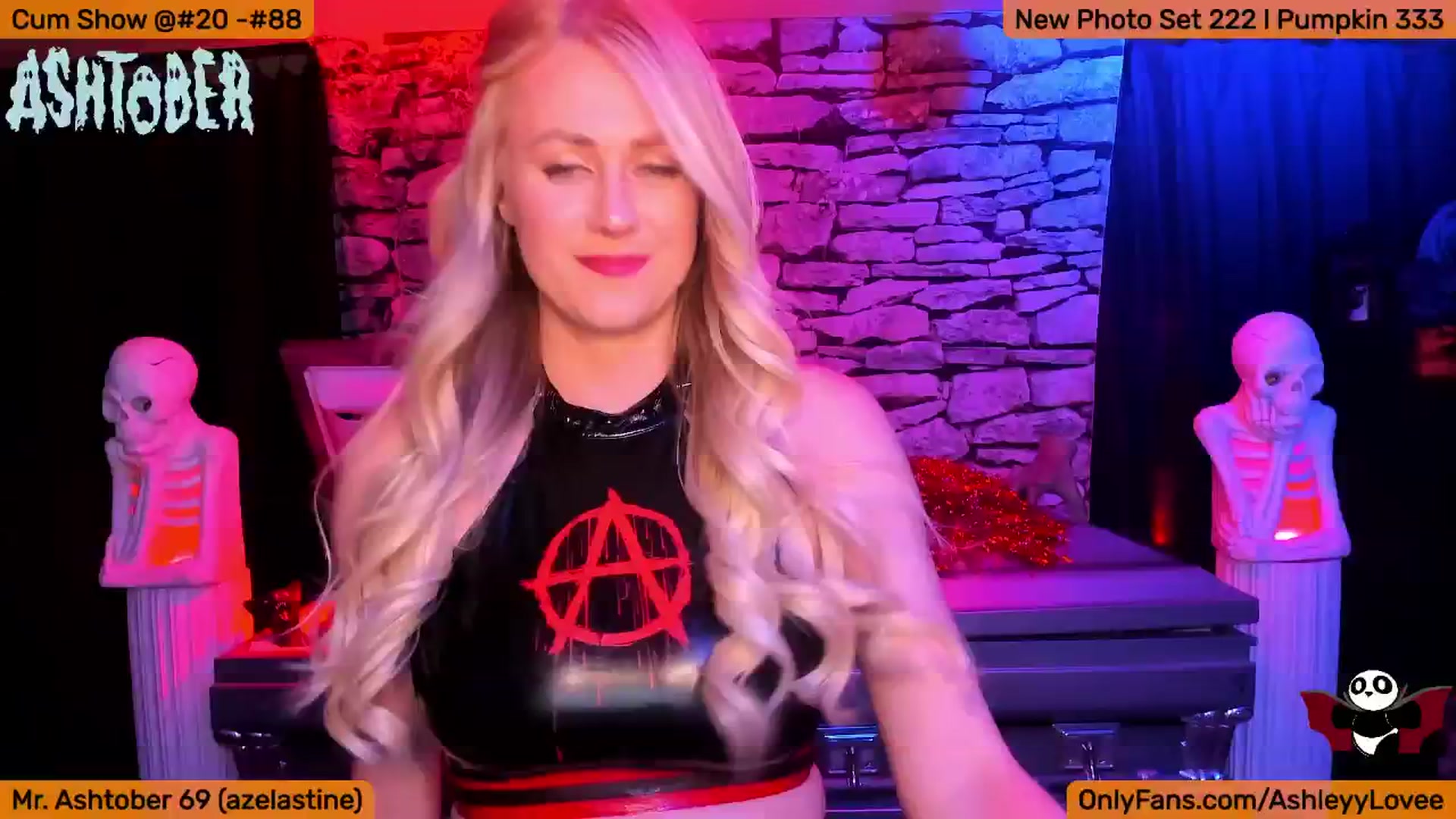 Gallery image thumbnail from AshleyLove's myfreecams stream on, 10/06/2024, 04:57 image 5 of 20