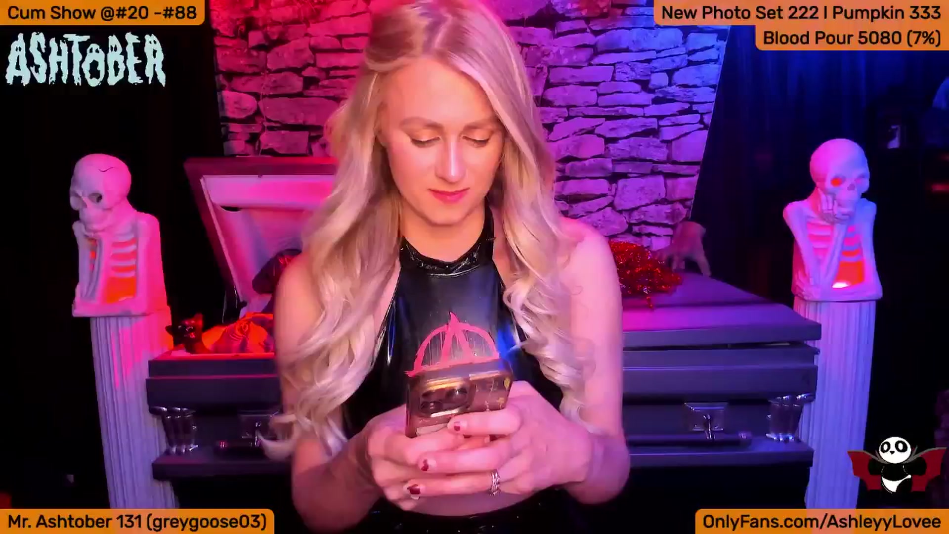 Gallery image thumbnail from AshleyLove's myfreecams stream on, 10/06/2024, 06:55 image 1 of 20