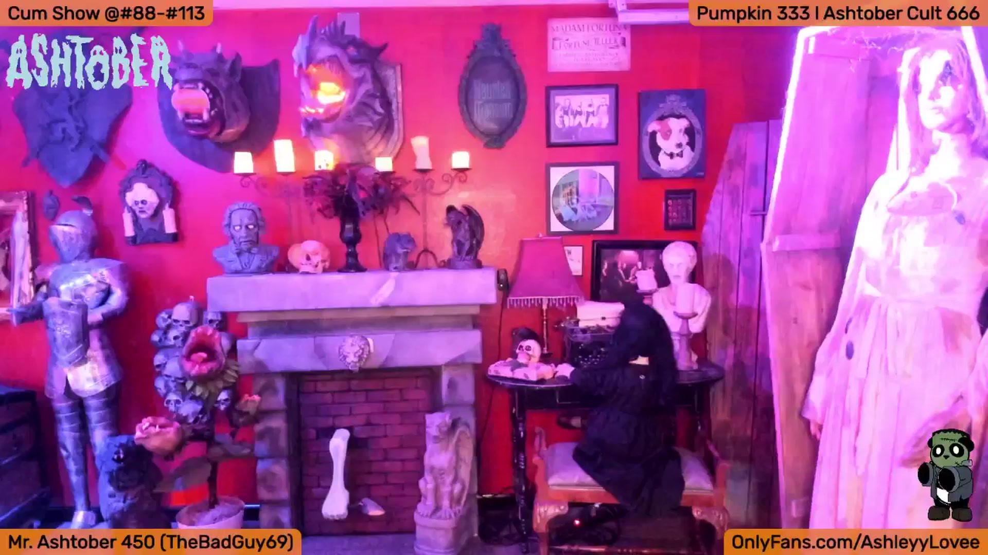 Gallery image thumbnail from AshleyLove's myfreecams stream on, 10/13/2024, 07:20 image 4 of 20