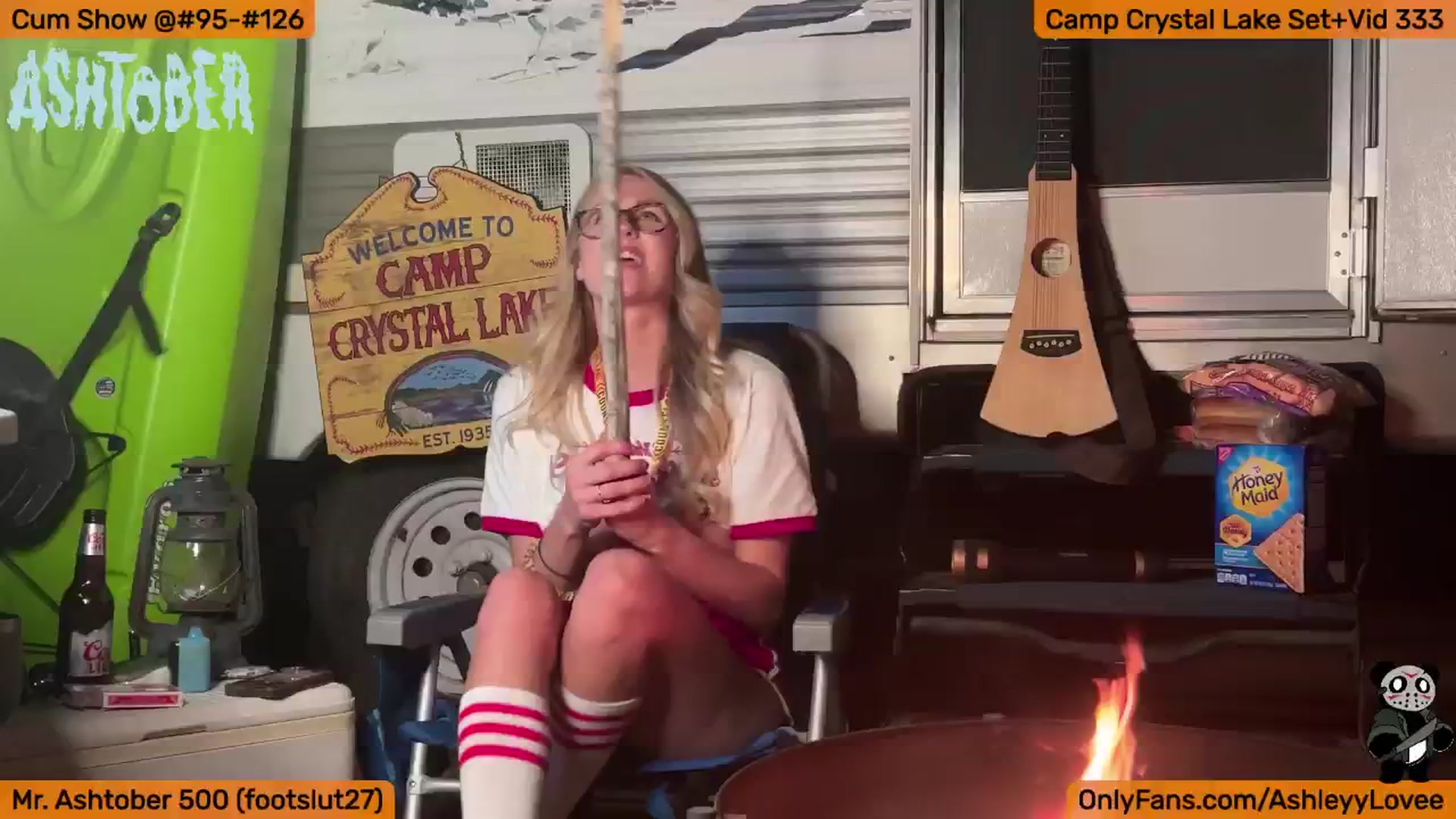 Gallery image thumbnail from AshleyLove's myfreecams stream on, 10/14/2024, 04:45 image 7 of 20