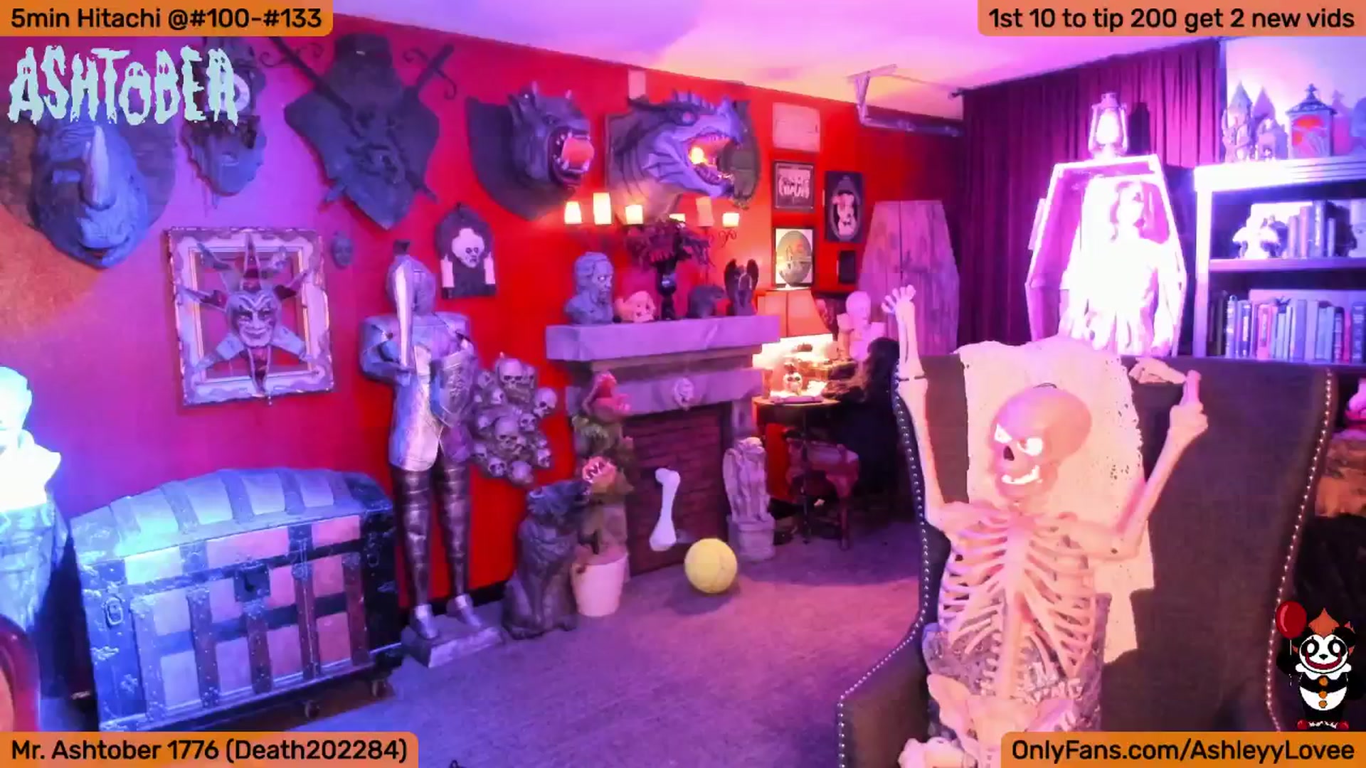 Gallery image thumbnail from AshleyLove's myfreecams stream on, 10/19/2024, 06:28 image 4 of 20