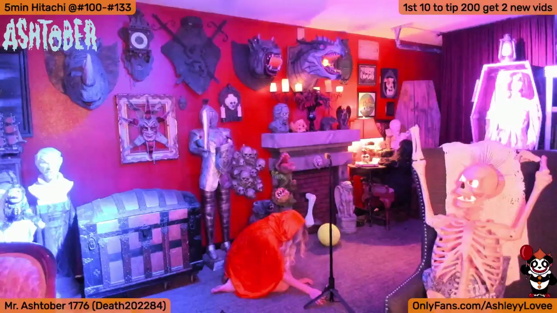 Gallery image thumbnail from AshleyLove's myfreecams stream on, 10/19/2024, 06:28 image 7 of 20