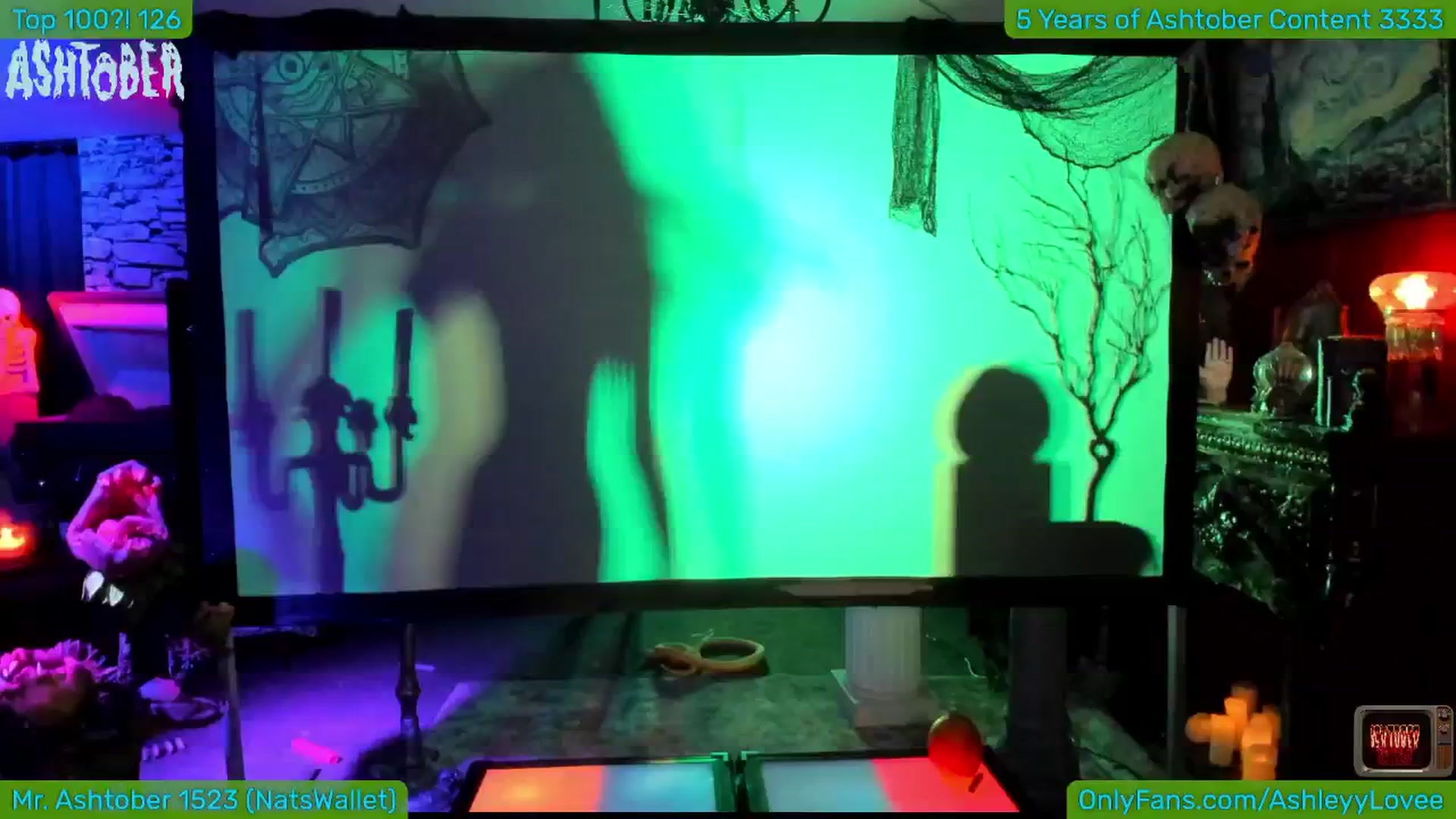 Gallery image thumbnail from AshleyLove's myfreecams stream on, 10/30/2024, 05:55 image 19 of 20