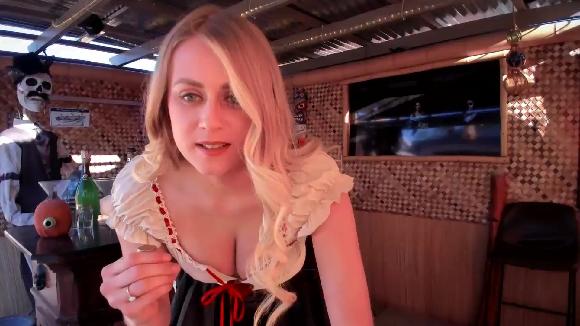 Gallery image thumbnail from AshleyLove's myfreecams stream on, 10/31/2024, 23:54 image 14 of 20