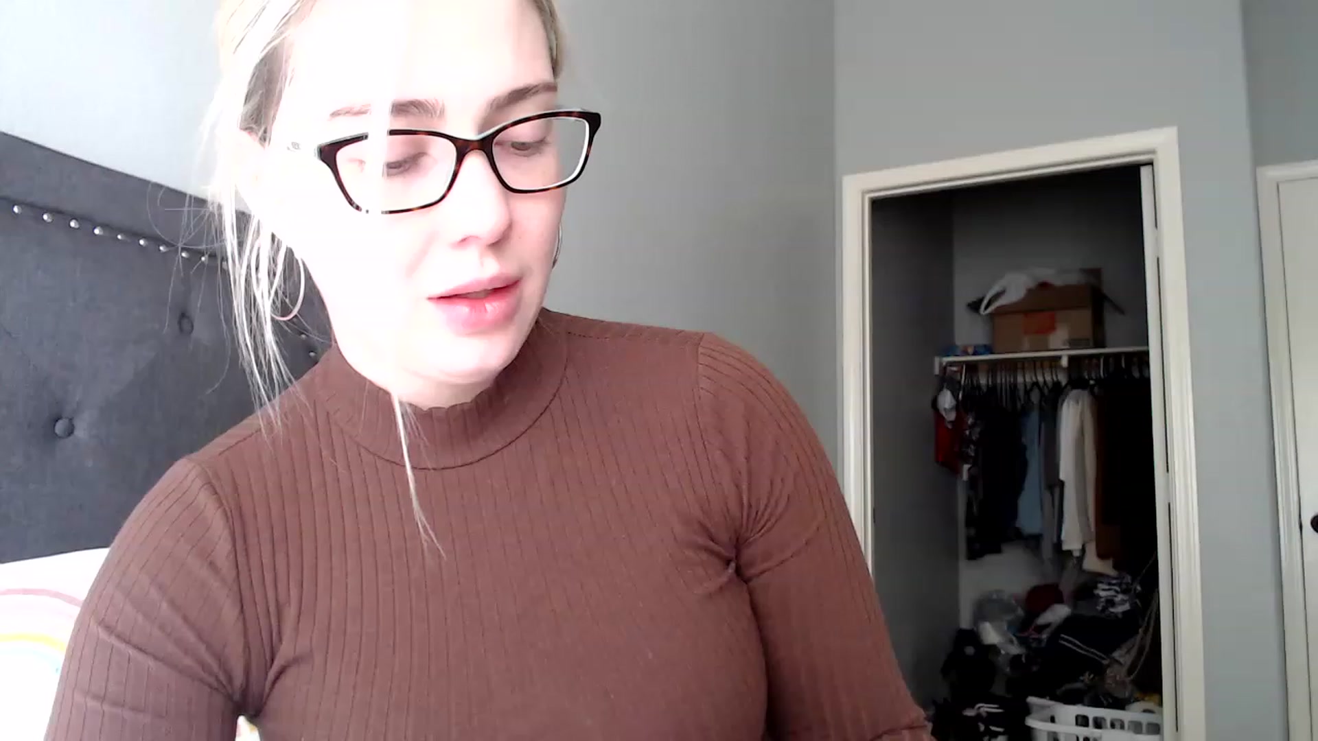Gallery image thumbnail from AshleyMarina's myfreecams stream on, 03/07/2023, 17:59 image 2 of 20