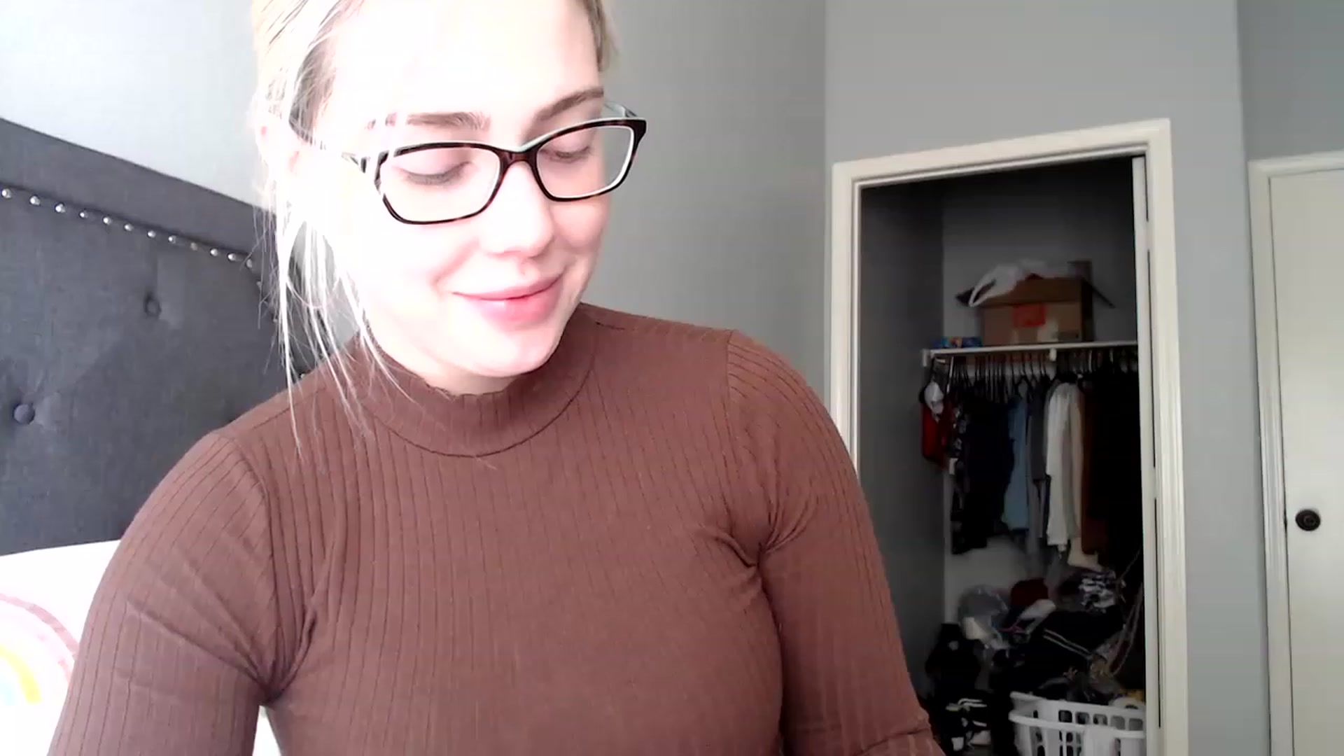 Gallery image thumbnail from AshleyMarina's myfreecams stream on, 03/07/2023, 17:59 image 5 of 20