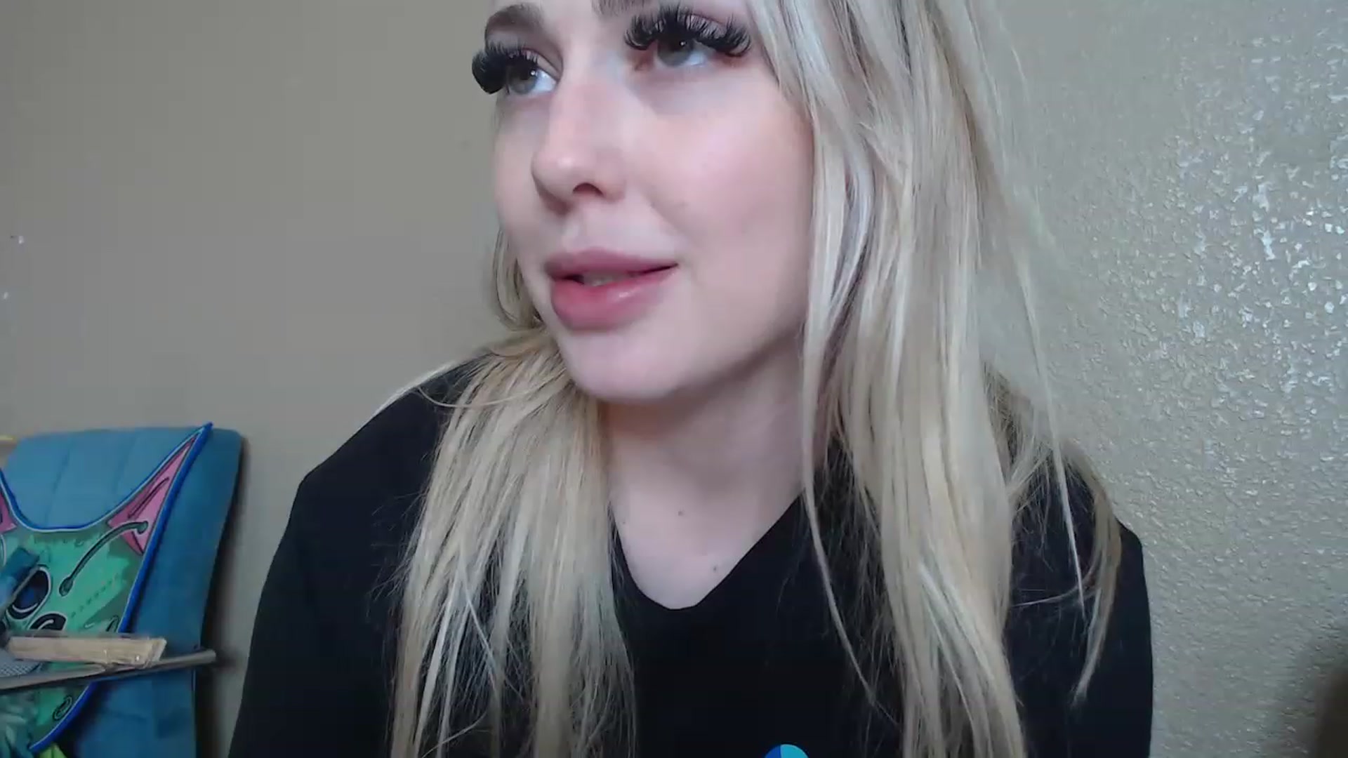 Gallery image thumbnail from AshleyMarina's myfreecams stream on, 03/23/2023, 23:49 image 4 of 20