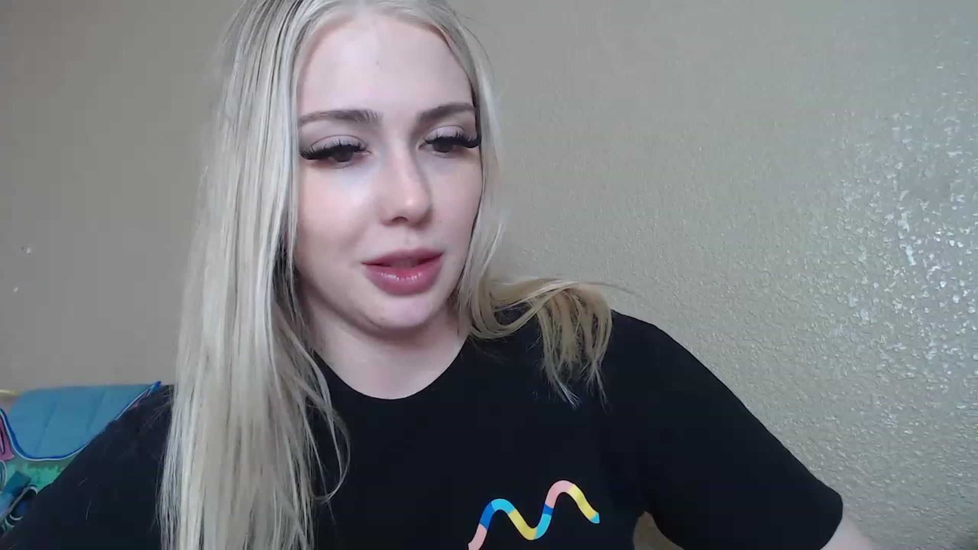Gallery image thumbnail from AshleyMarina's myfreecams stream on, 03/23/2023, 23:49 image 1 of 20