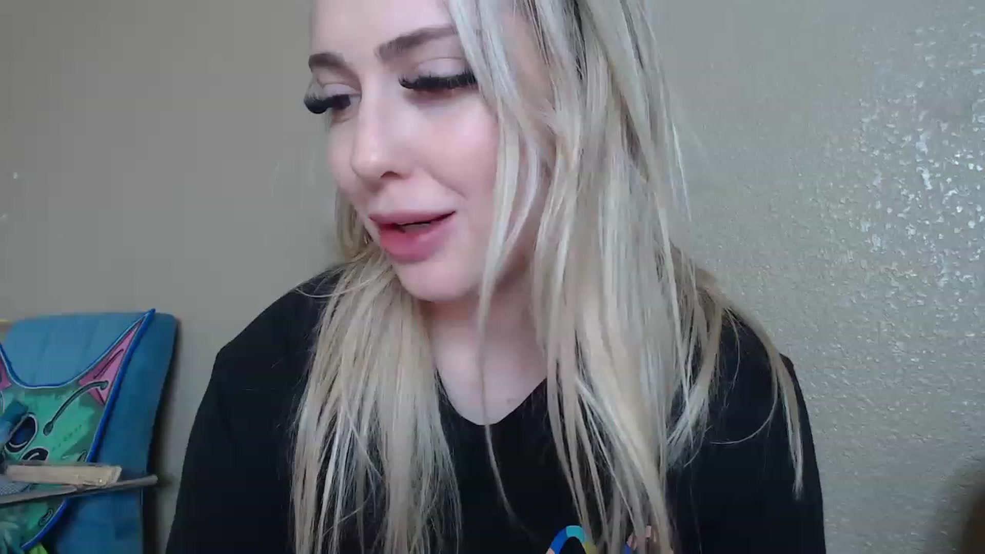 Gallery image thumbnail from AshleyMarina's myfreecams stream on, 03/23/2023, 23:49 image 5 of 20