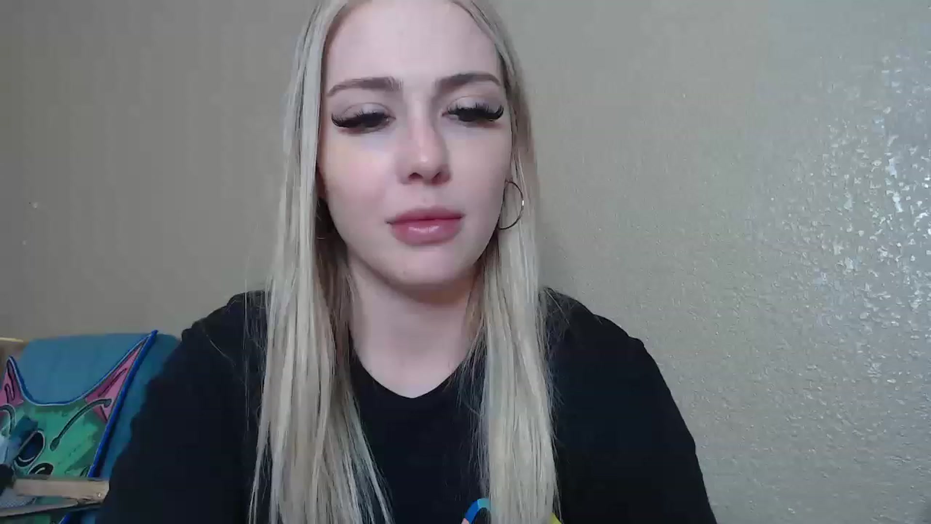Gallery image thumbnail from AshleyMarina's myfreecams stream on, 03/24/2023, 02:13 image 9 of 20