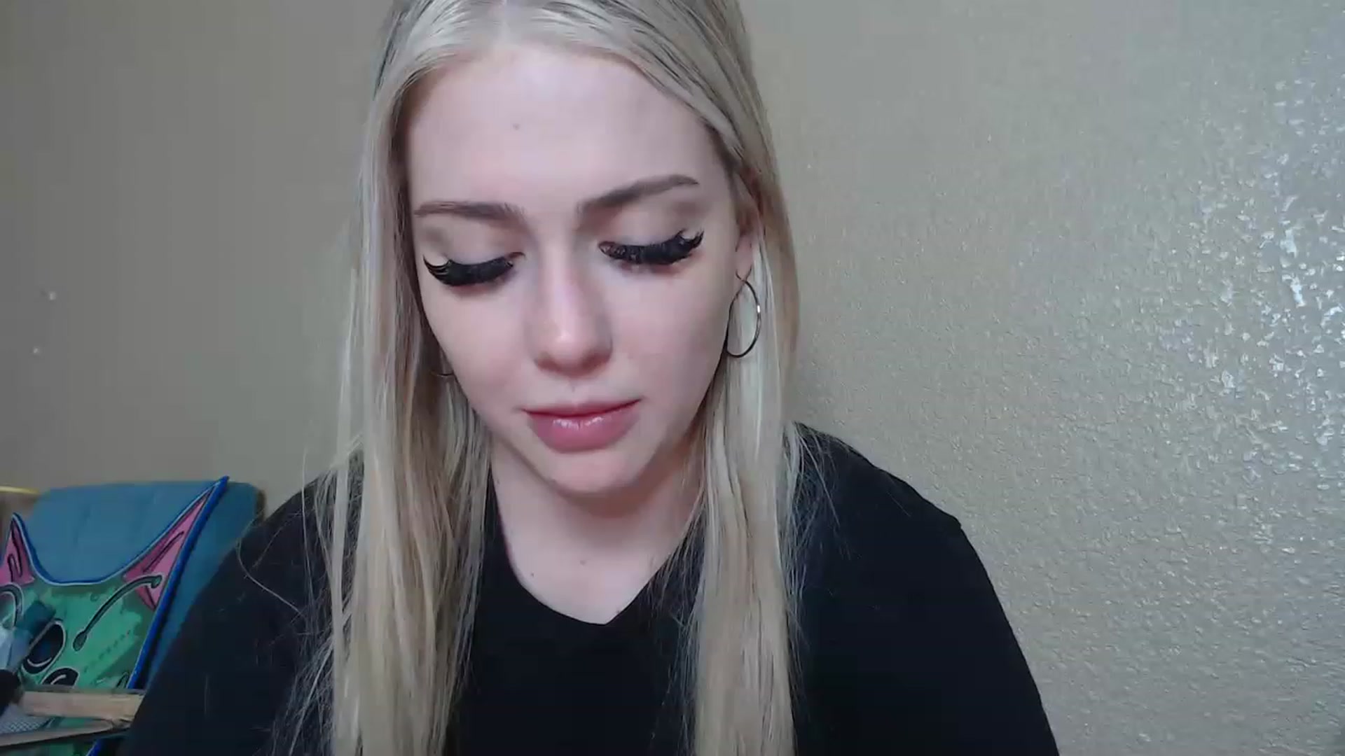 Gallery image thumbnail from AshleyMarina's myfreecams stream on, 03/24/2023, 02:13 image 10 of 20
