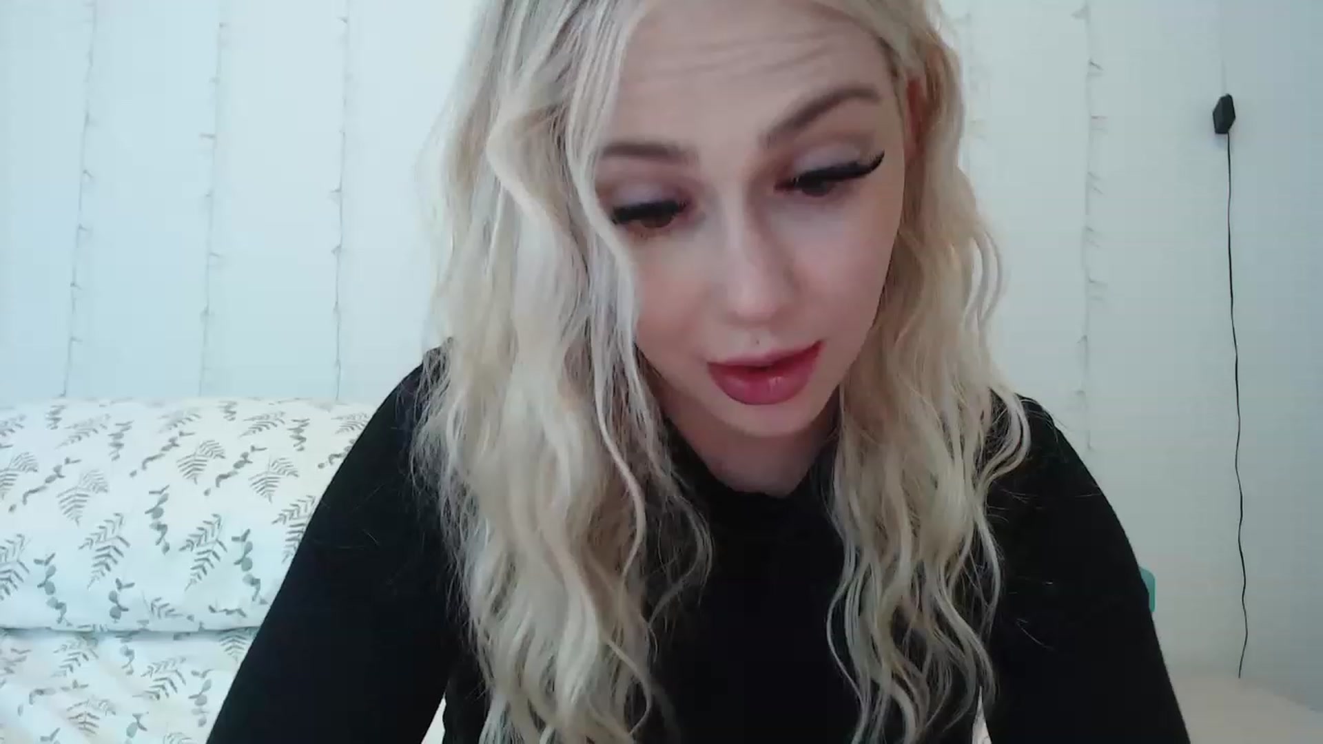 Gallery image thumbnail from AshleyMarina's myfreecams stream on, 05/22/2023, 22:53 image 20 of 20