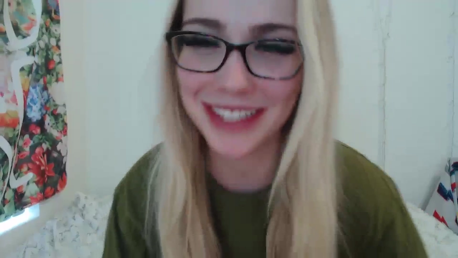 Gallery image thumbnail from AshleyMarina's myfreecams stream on, 03/05/2024, 01:09 image 13 of 20