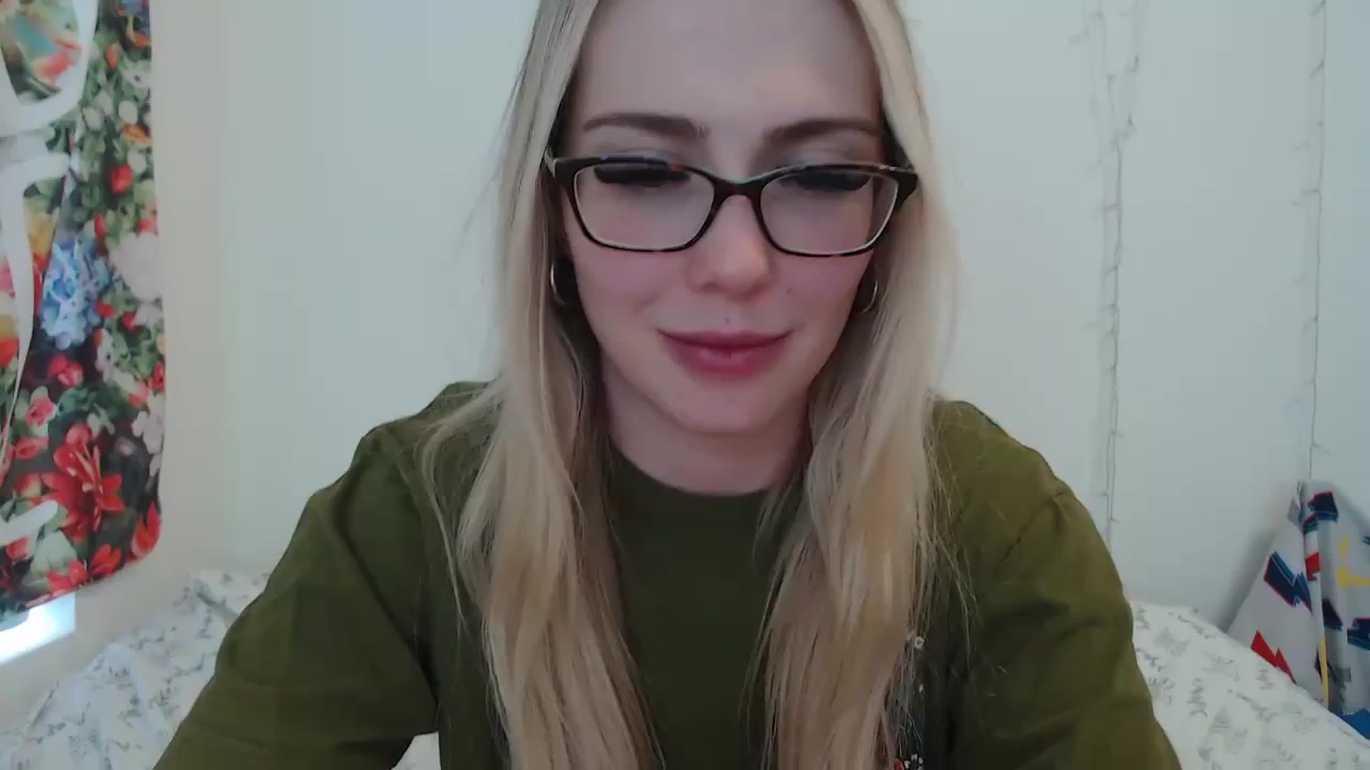 Gallery image thumbnail from AshleyMarina's myfreecams stream on, 03/05/2024, 01:09 image 6 of 20
