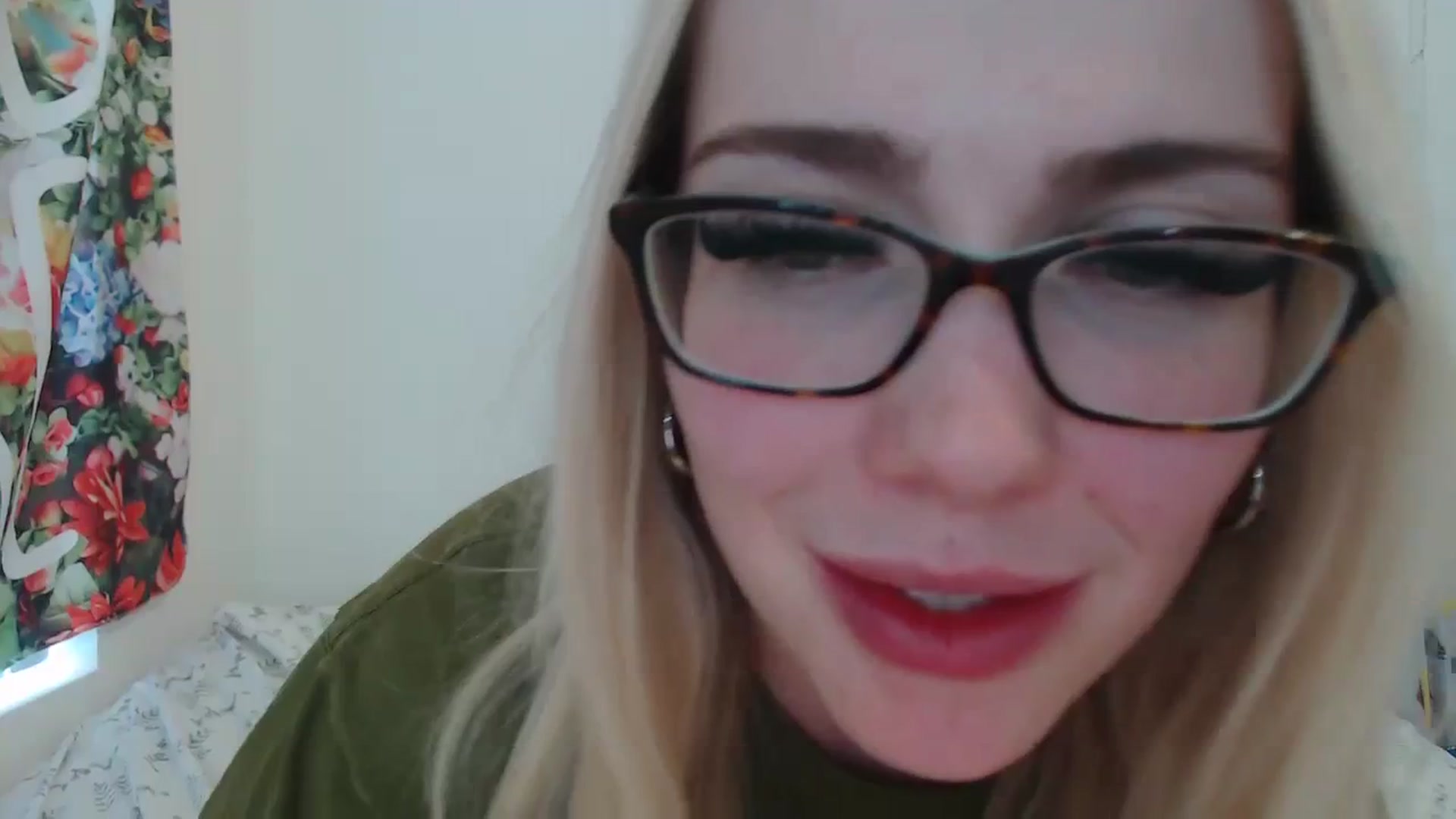 Gallery image thumbnail from AshleyMarina's myfreecams stream on, 03/05/2024, 01:09 image 2 of 20