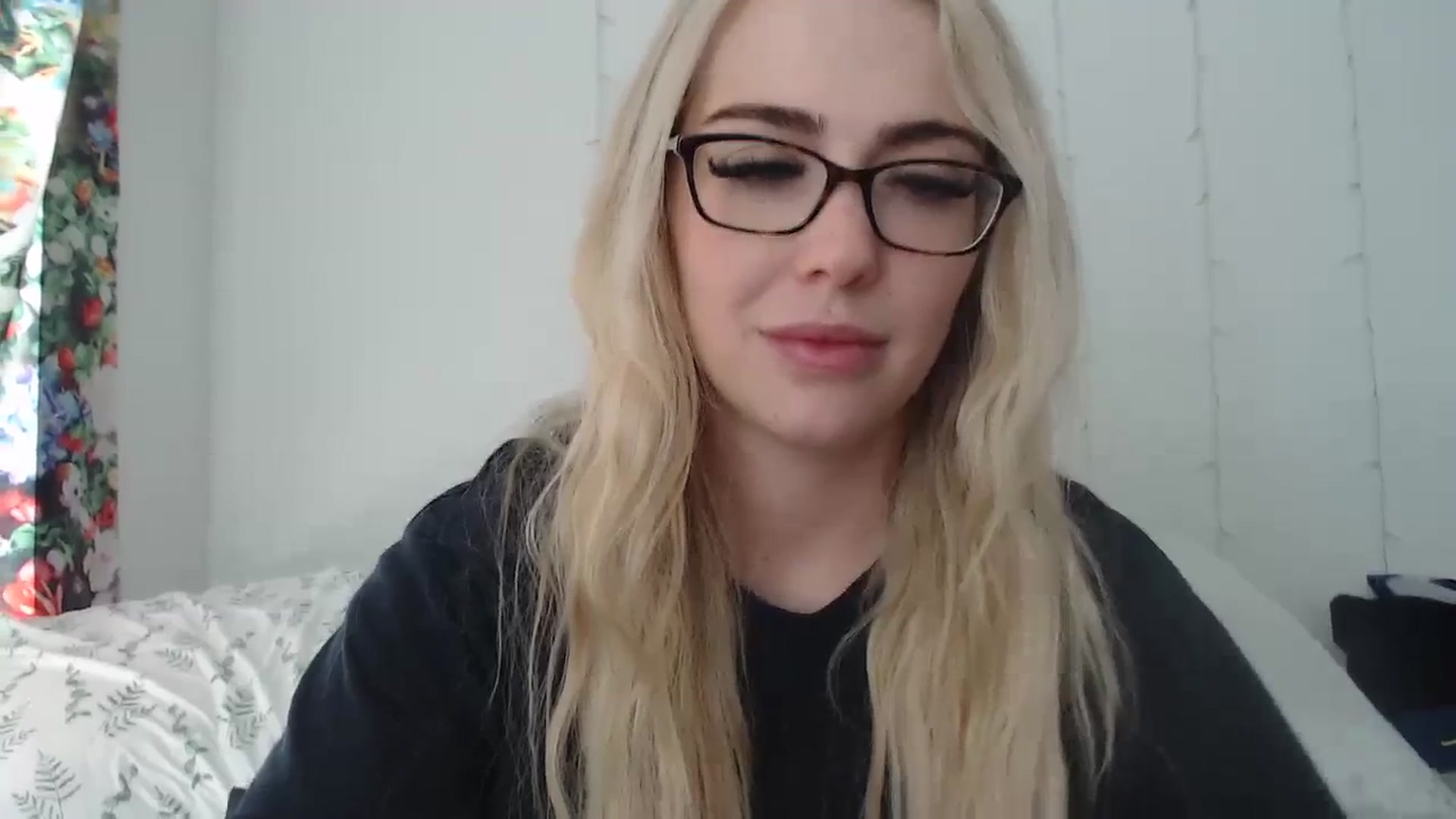 Gallery image thumbnail from AshleyMarina's myfreecams stream on, 03/29/2024, 19:36 image 11 of 20