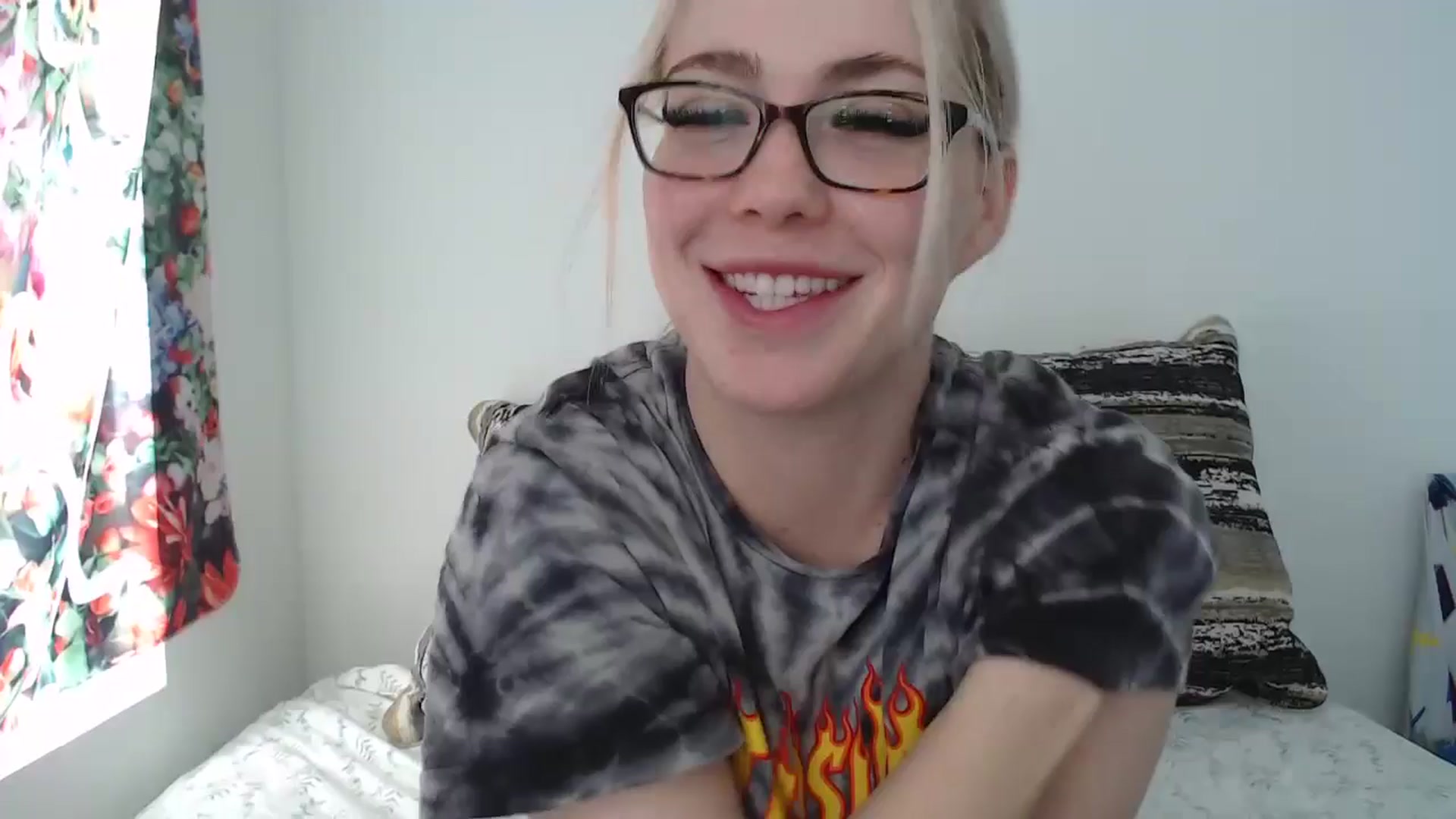 Gallery image thumbnail from AshleyMarina's myfreecams stream on, 08/01/2024, 16:14 image 3 of 20