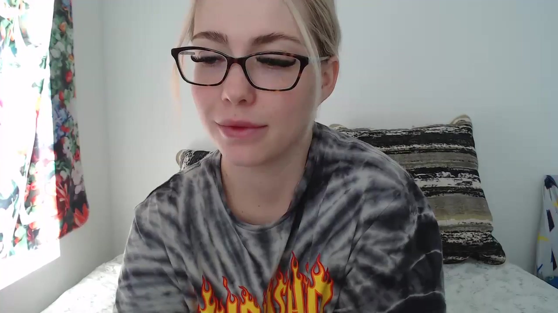 Gallery image thumbnail from AshleyMarina's myfreecams stream on, 08/01/2024, 16:14 image 14 of 20