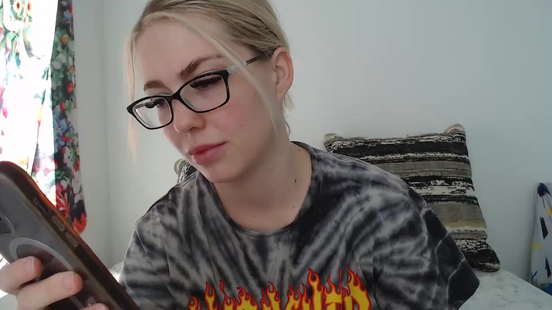 Gallery image thumbnail from AshleyMarina's myfreecams stream on, 08/01/2024, 16:14 image 11 of 20