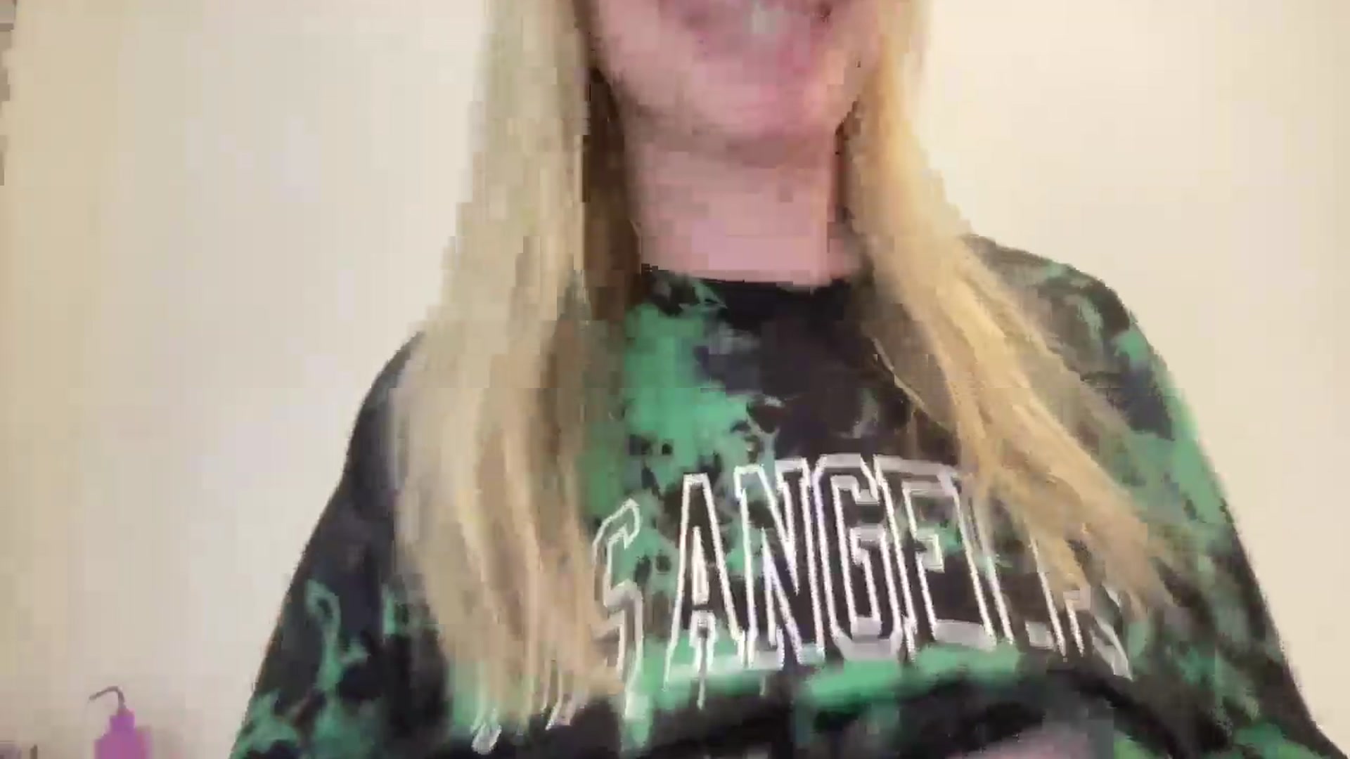 Gallery image thumbnail from AshleyMarina's myfreecams stream on, 01/07/2025, 15:34 image 19 of 20