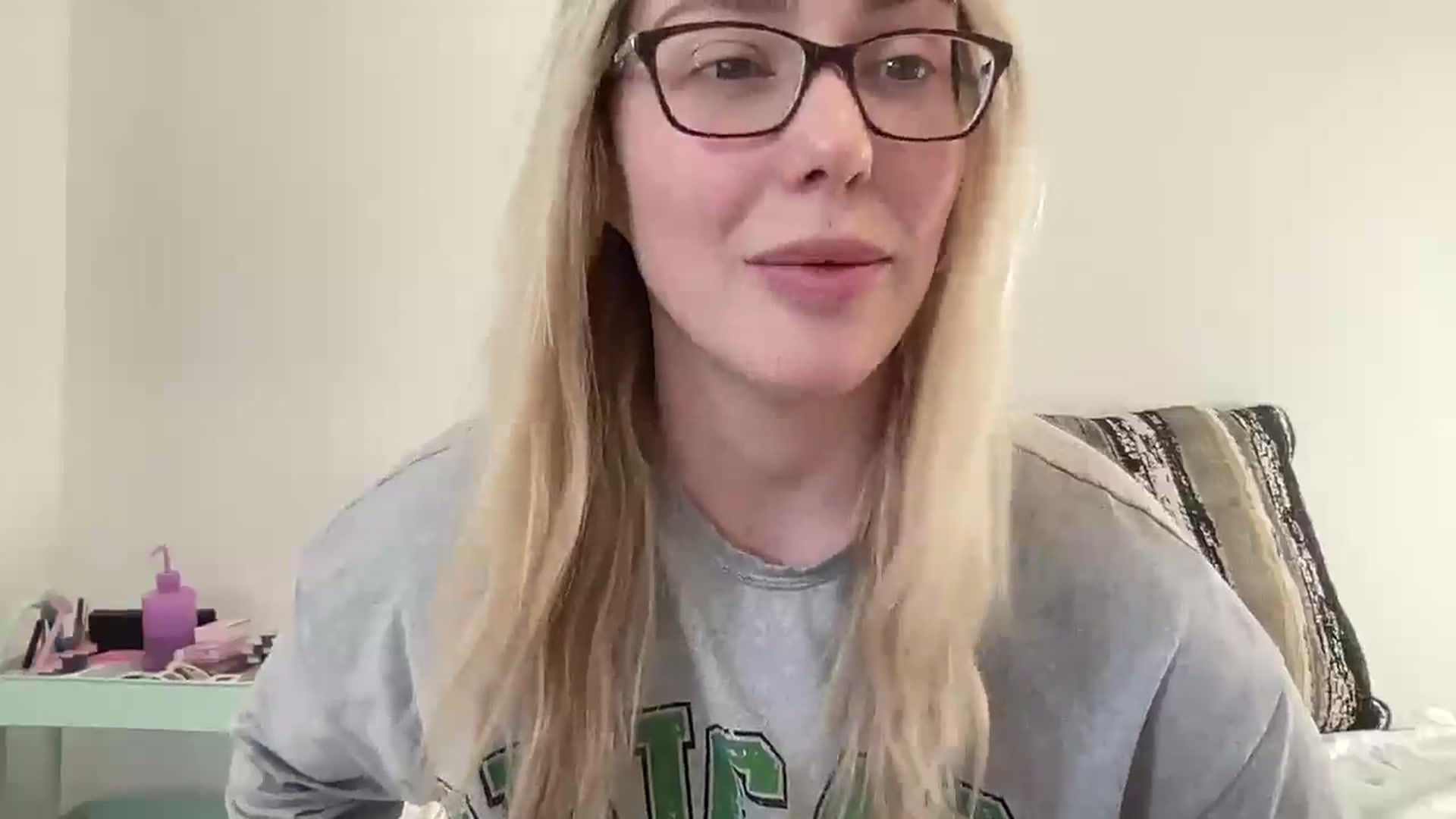 Gallery image thumbnail from AshleyMarina's myfreecams stream on, 02/07/2025, 15:41 image 18 of 20