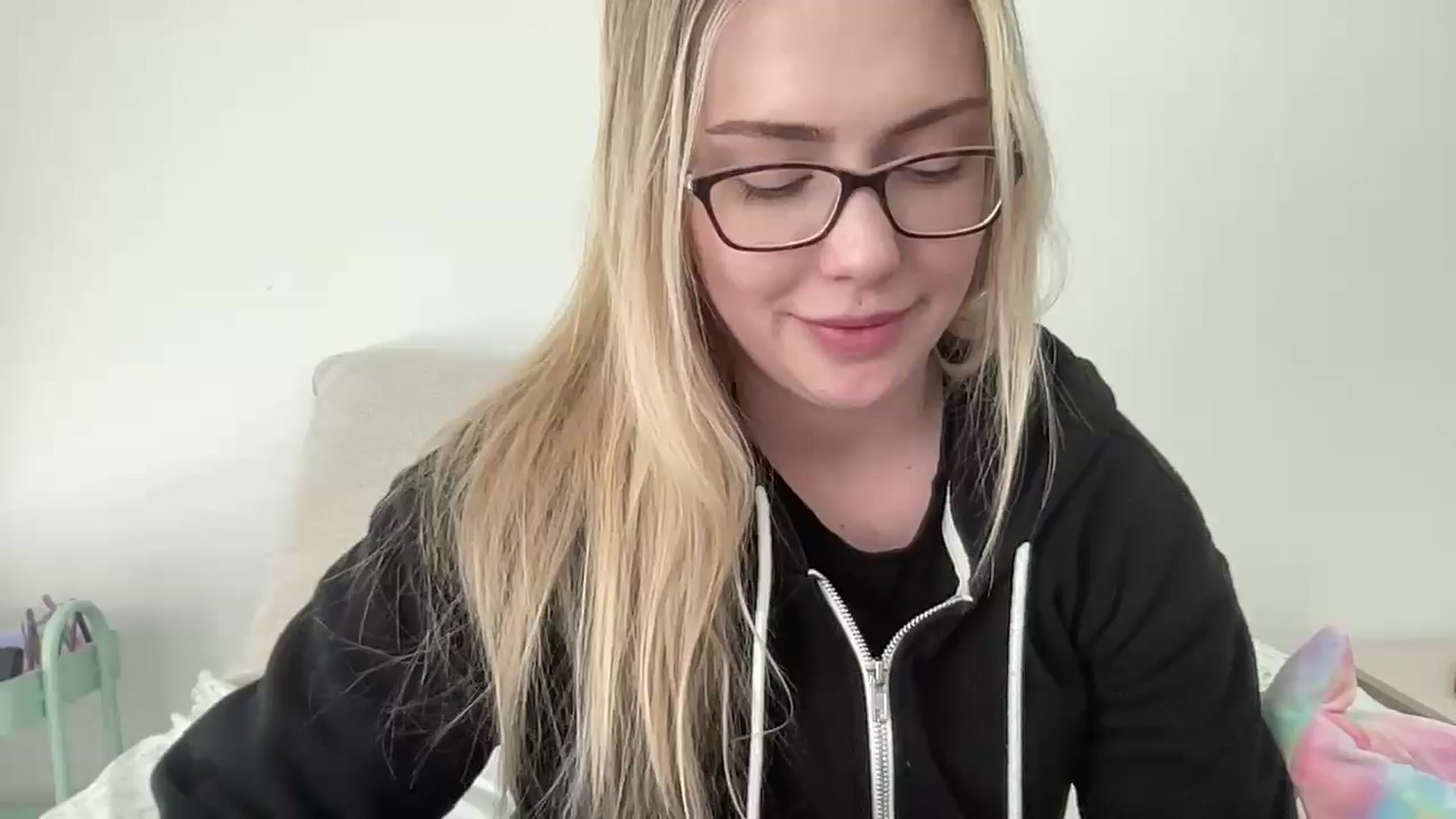 Gallery image thumbnail from AshleyMarina's myfreecams stream on, 02/18/2025, 19:19 image 3 of 20